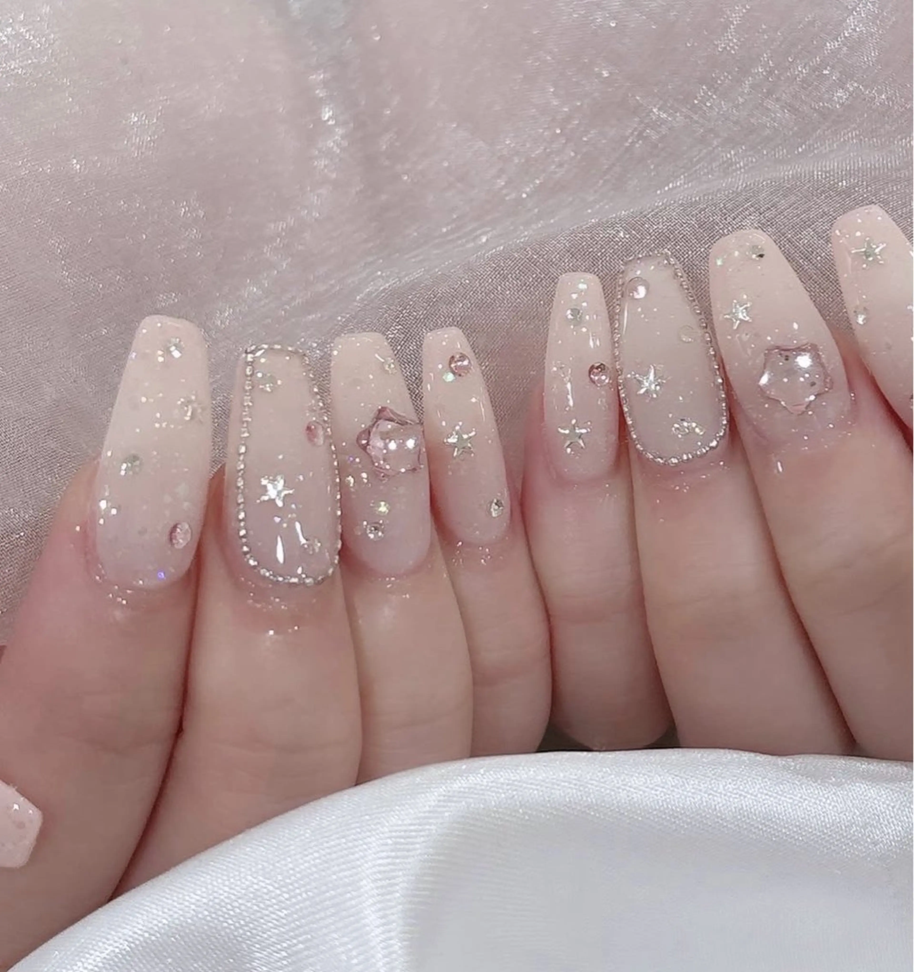 ネイル アートネイル オーロラネイル フレンチネイル ジェルネイル グラデーション ハンドネイル Ryunail所属・Ryu Nail Shinokuboのネイルデザイン