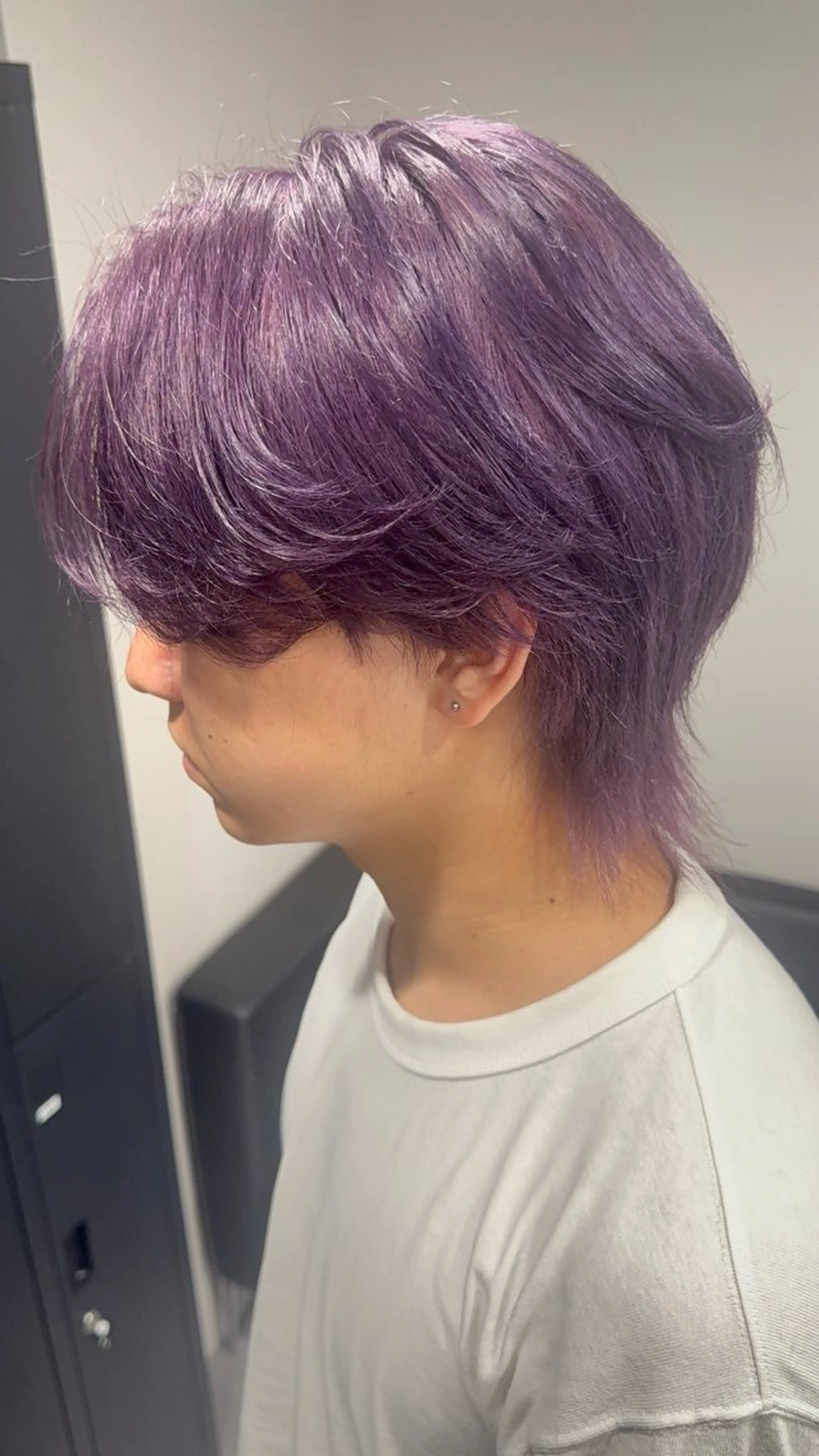 カラー メンズ ピンクカラー ピンクパープル ハイトーン美容師 🤍のあ🤍のヘアスタイル