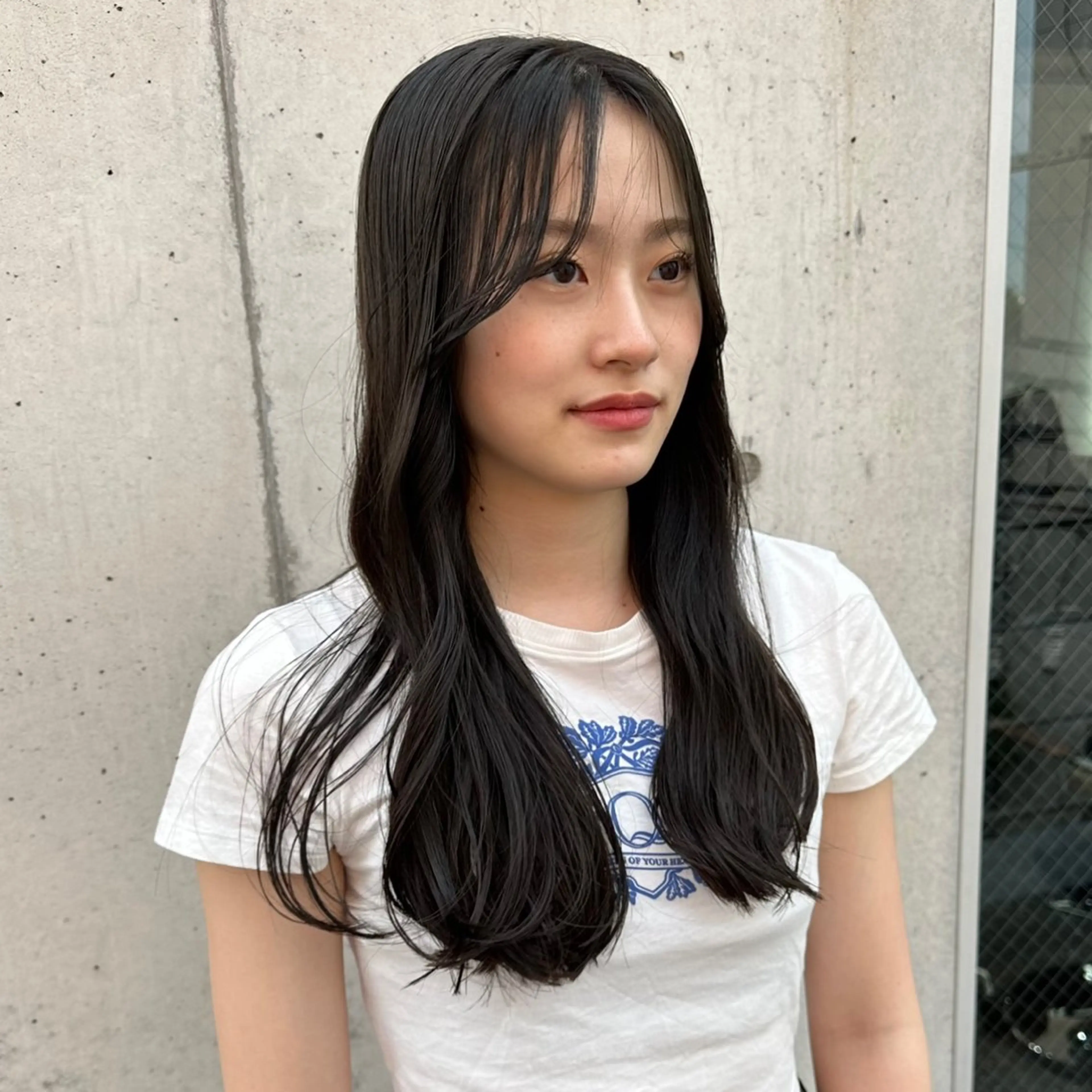 ロング 韓国風レイヤー🗝要 暗透カラー📓吉祥寺のヘアスタイル