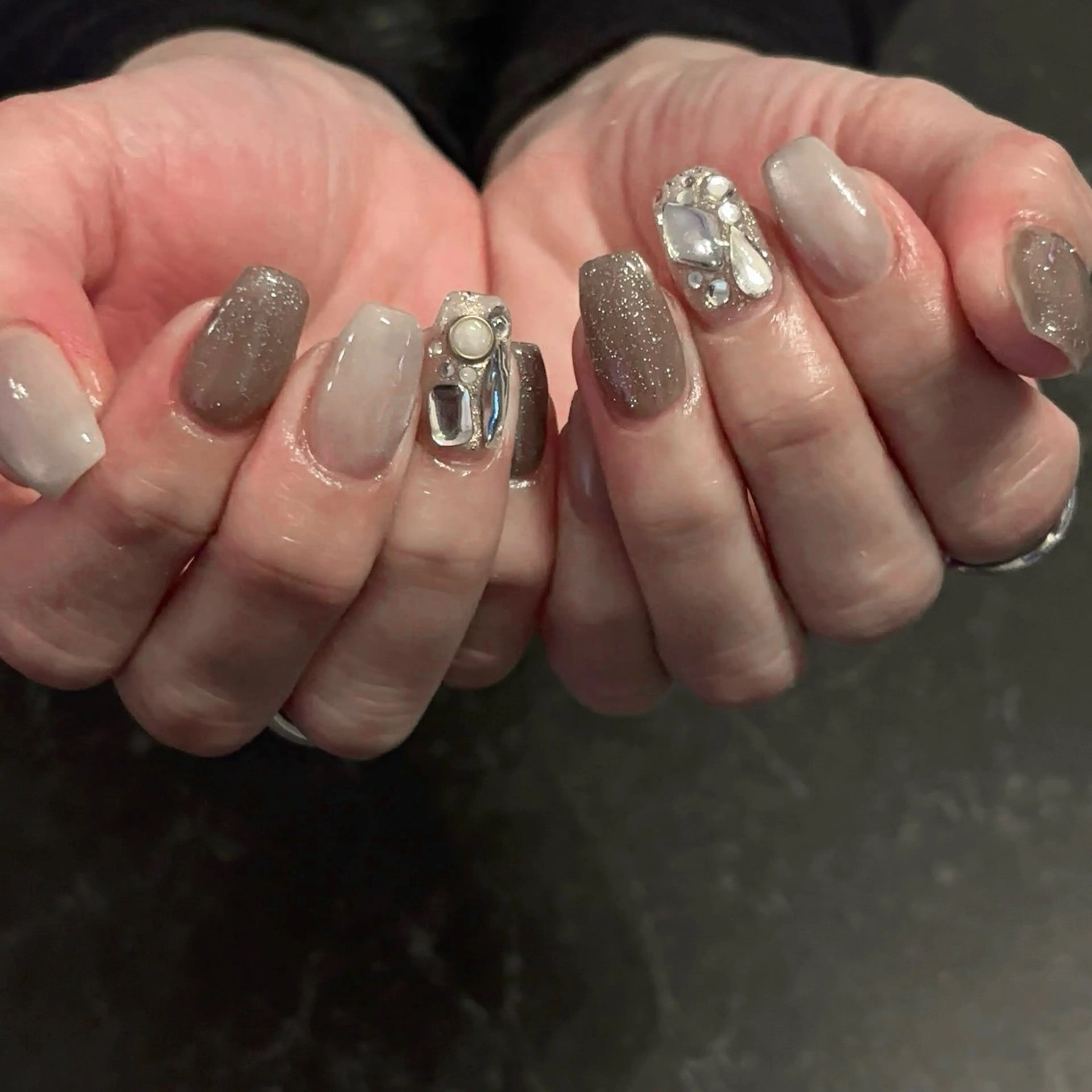 【HAND】持ち込みフリーアートの写真