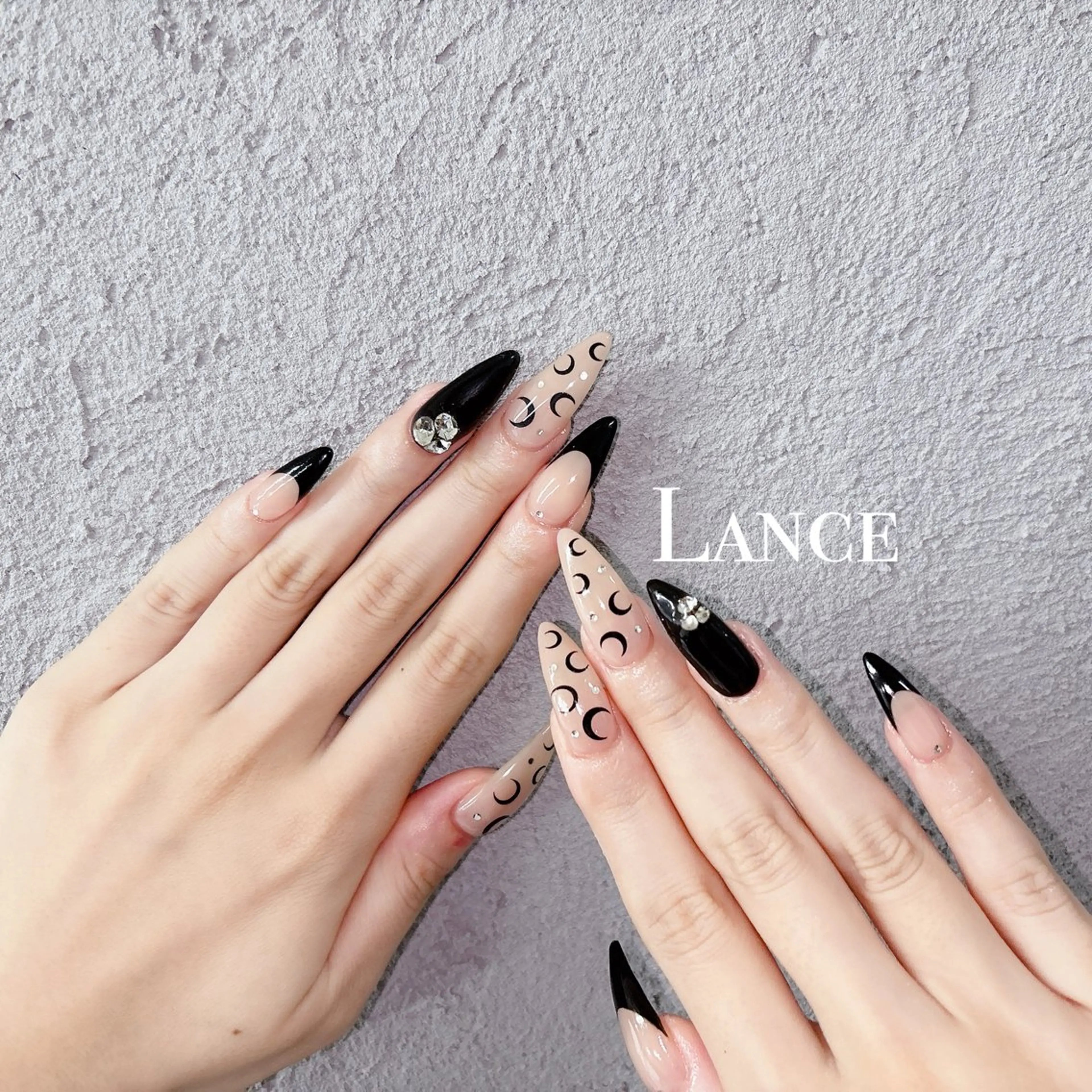 ネイル オーロラネイル フットネイル 氷ネイル・うるうるネイル キラキラネイル 韓国ネイル ハンドネイル Lance nailのネイルデザイン