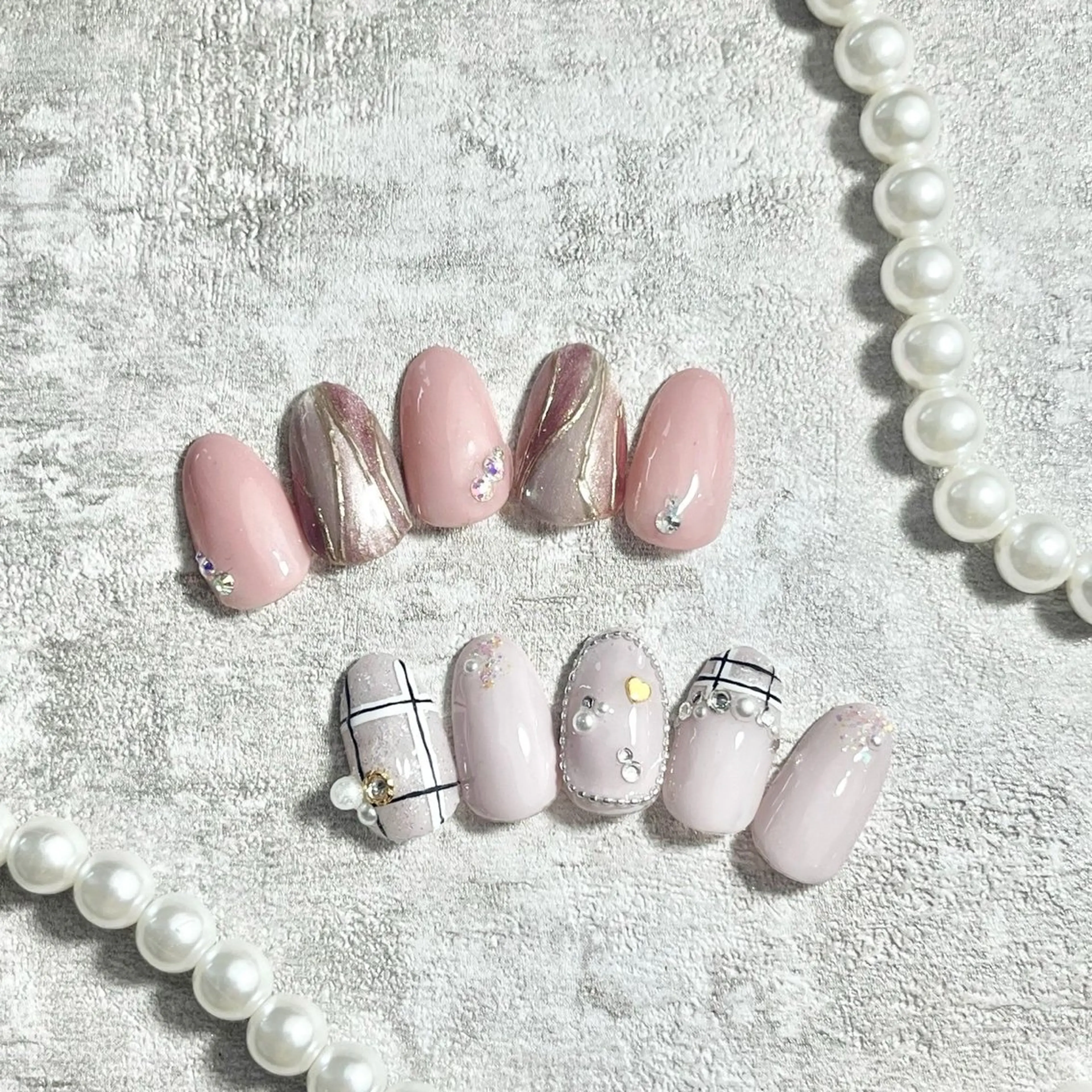 ネイル ネイルサロンBIENE所属・相澤 理蘭のネイルデザイン