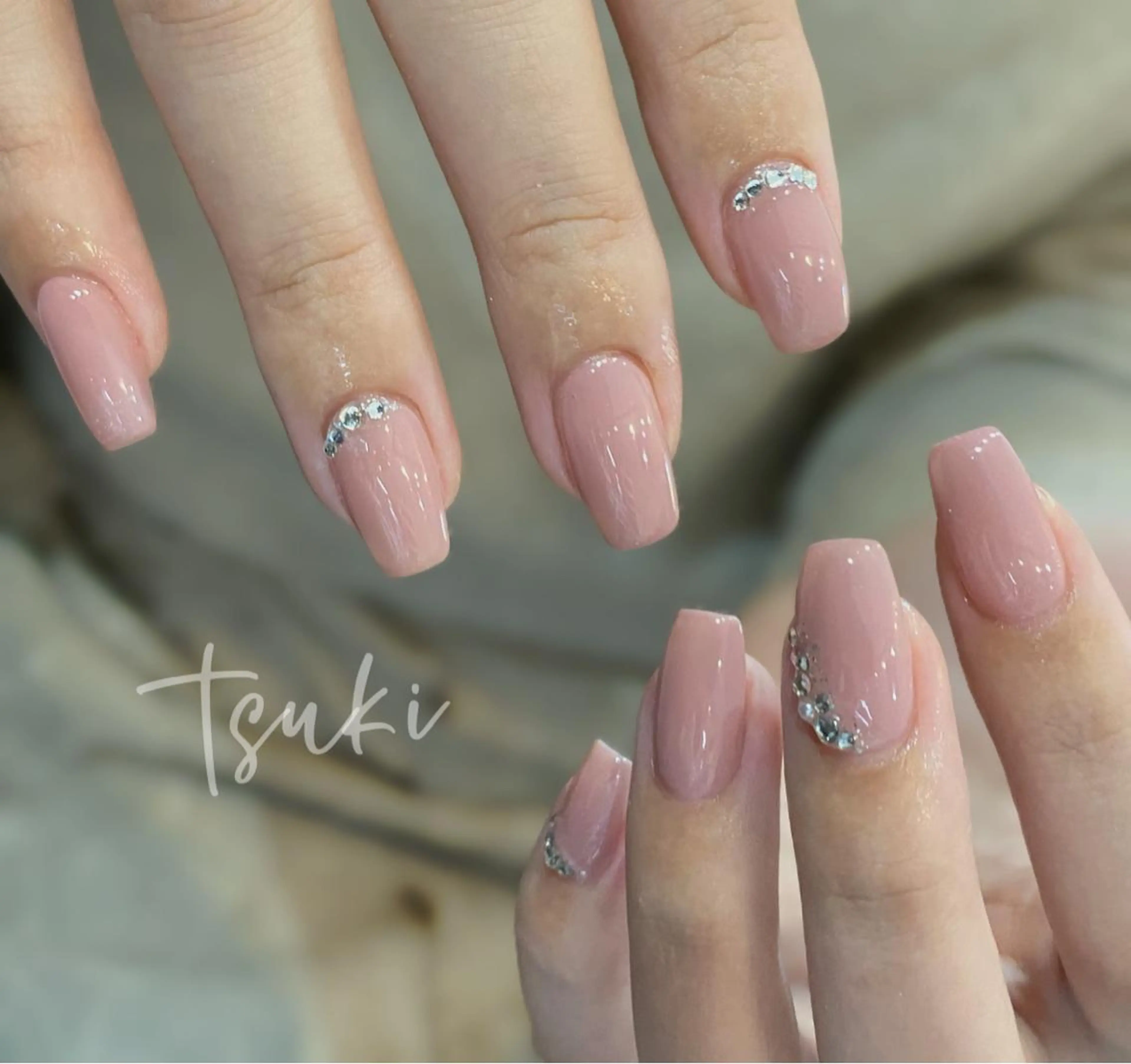 『HAND』持ち込みデザイン✨アート4本まで✨の写真