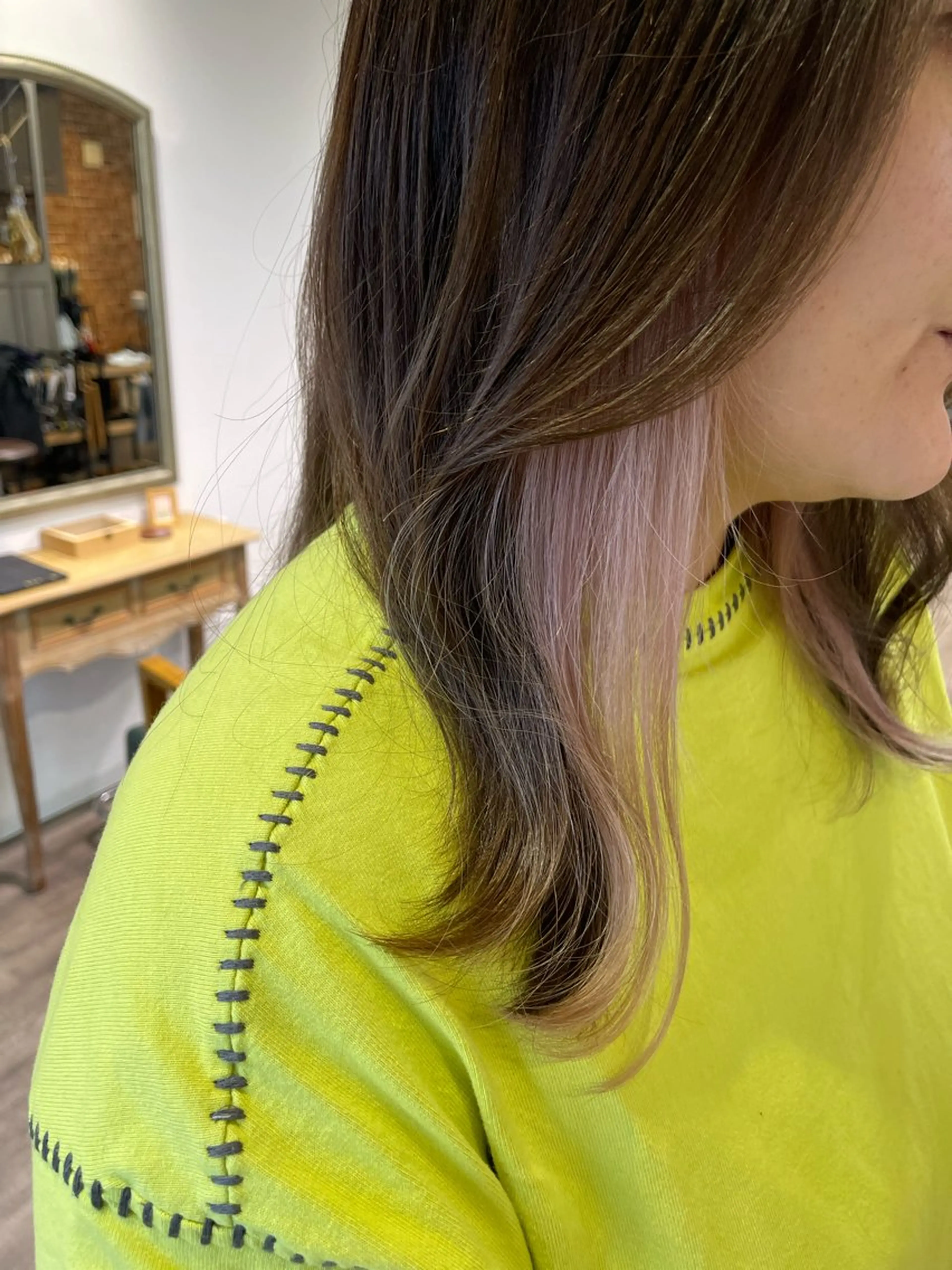 セミロング カラー ヘアカラー Felice Erikaのヘアスタイル