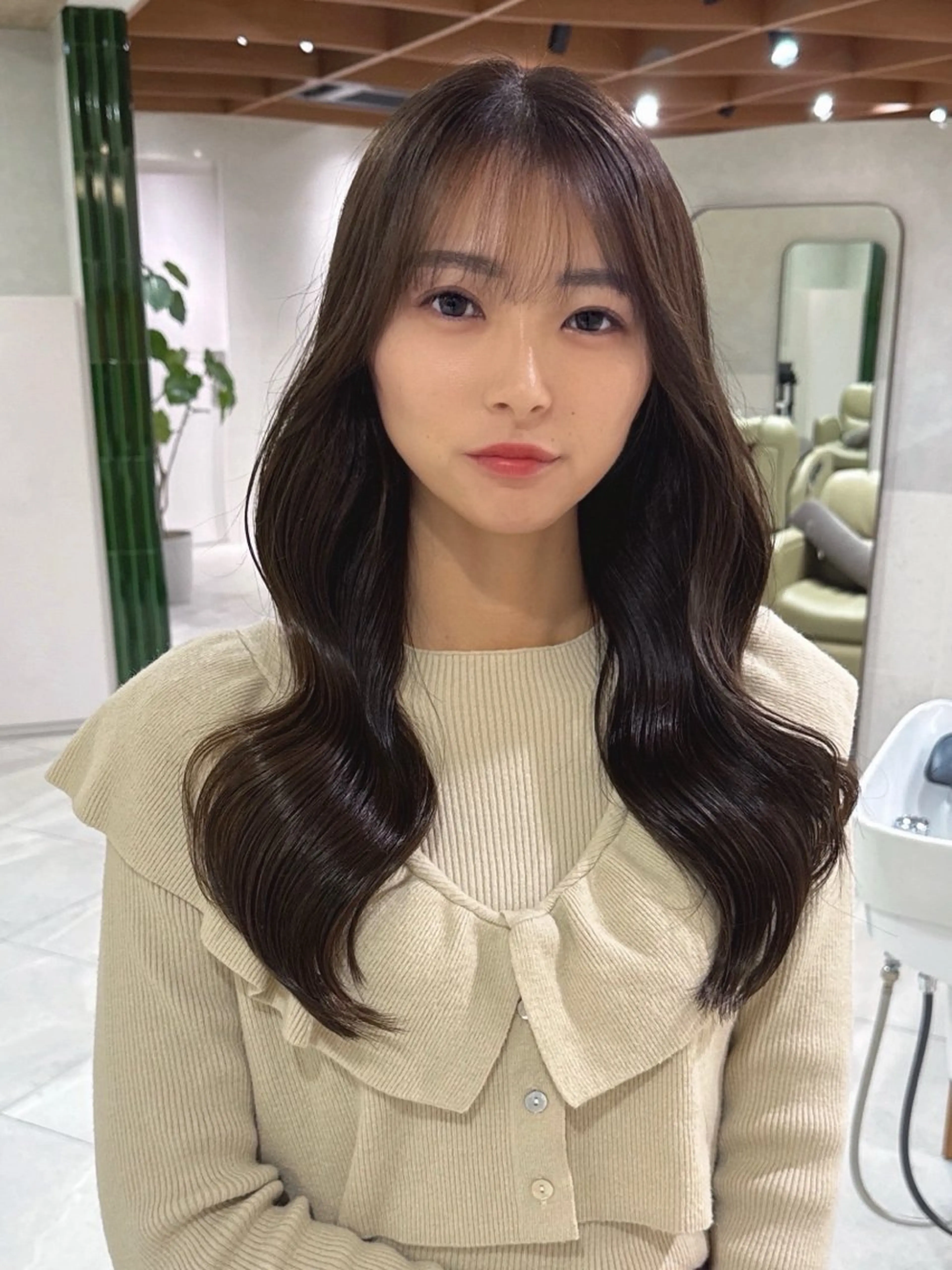 ロング ヘアカラー トリートメント MISATO THIRD SHOPのヘアスタイル