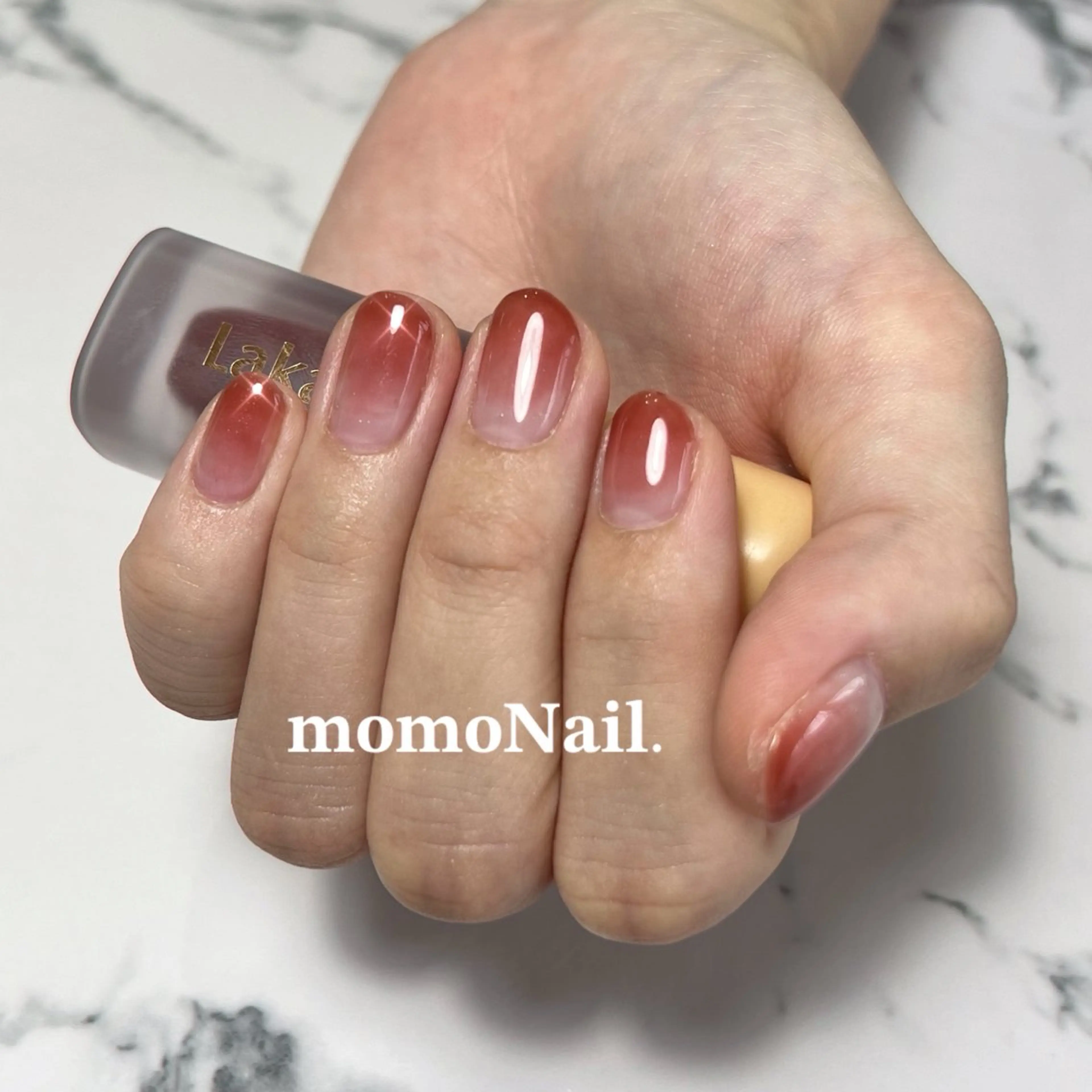 ネイル クリアネイル 赤色 momoNail. momoka🍑のネイルデザイン