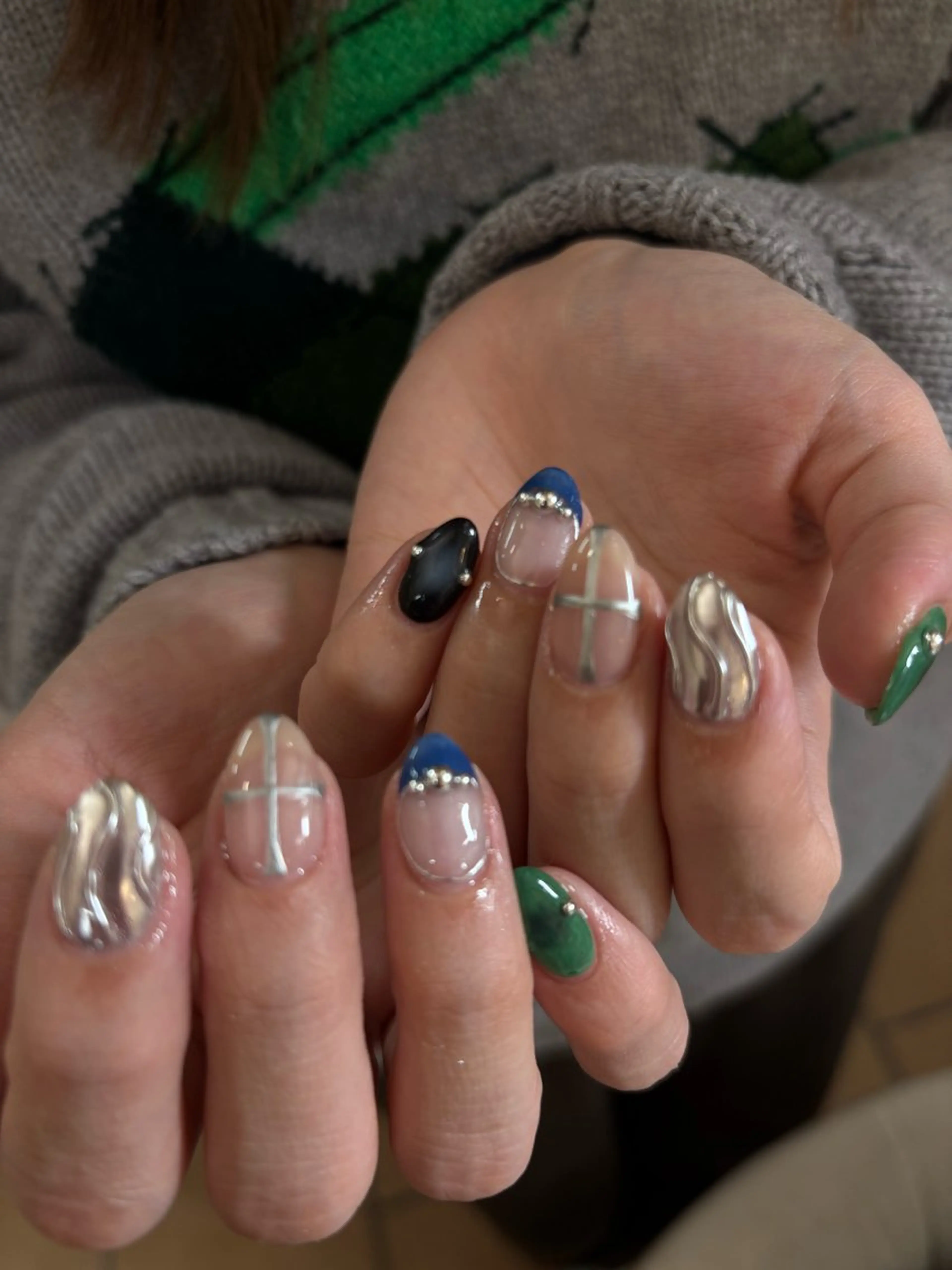 ネイル ハンドネイル 岩澤 さくらのネイルデザイン