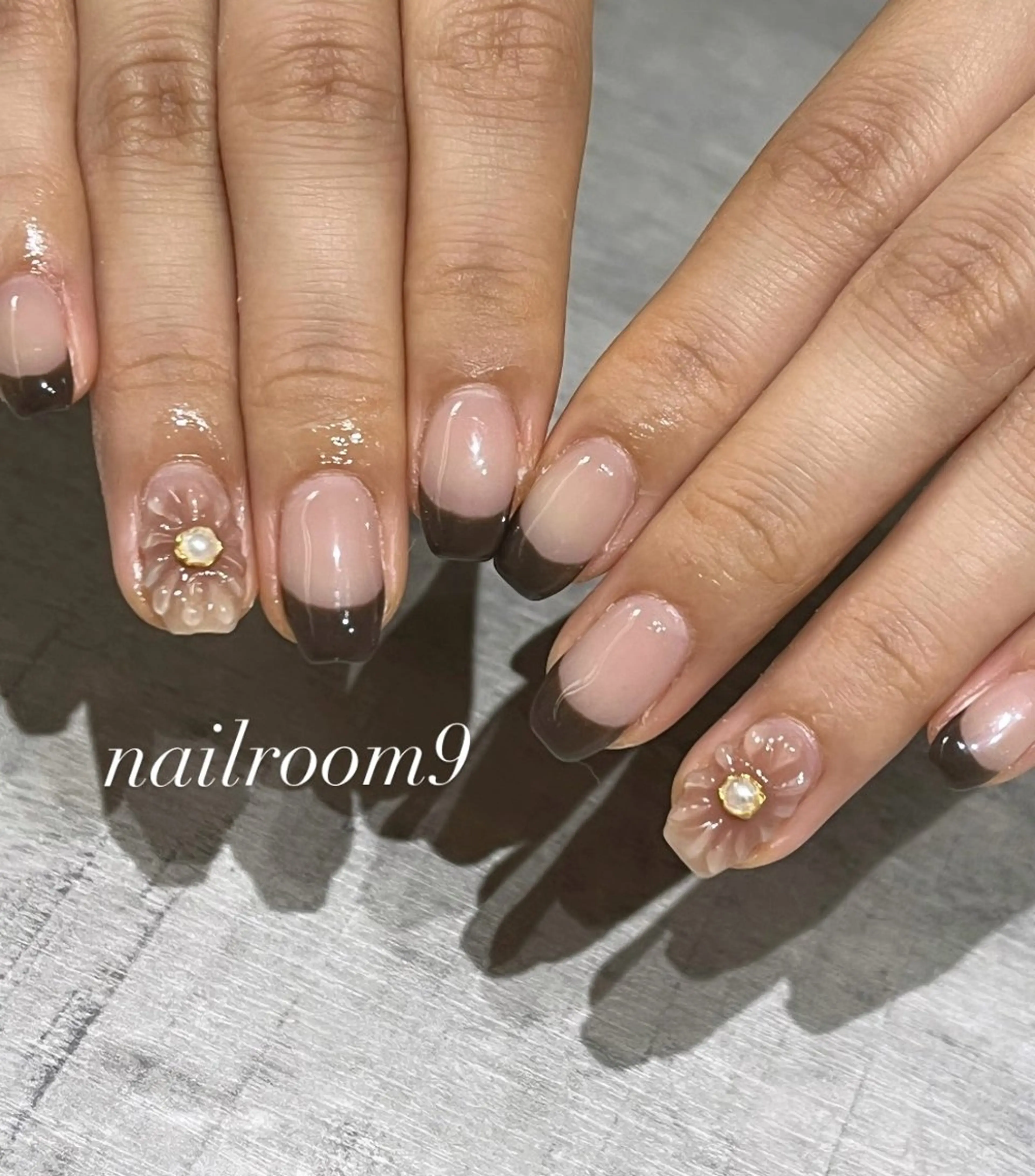 ネイル アートネイル ハンドネイル nail room9 ☺︎のネイルデザイン