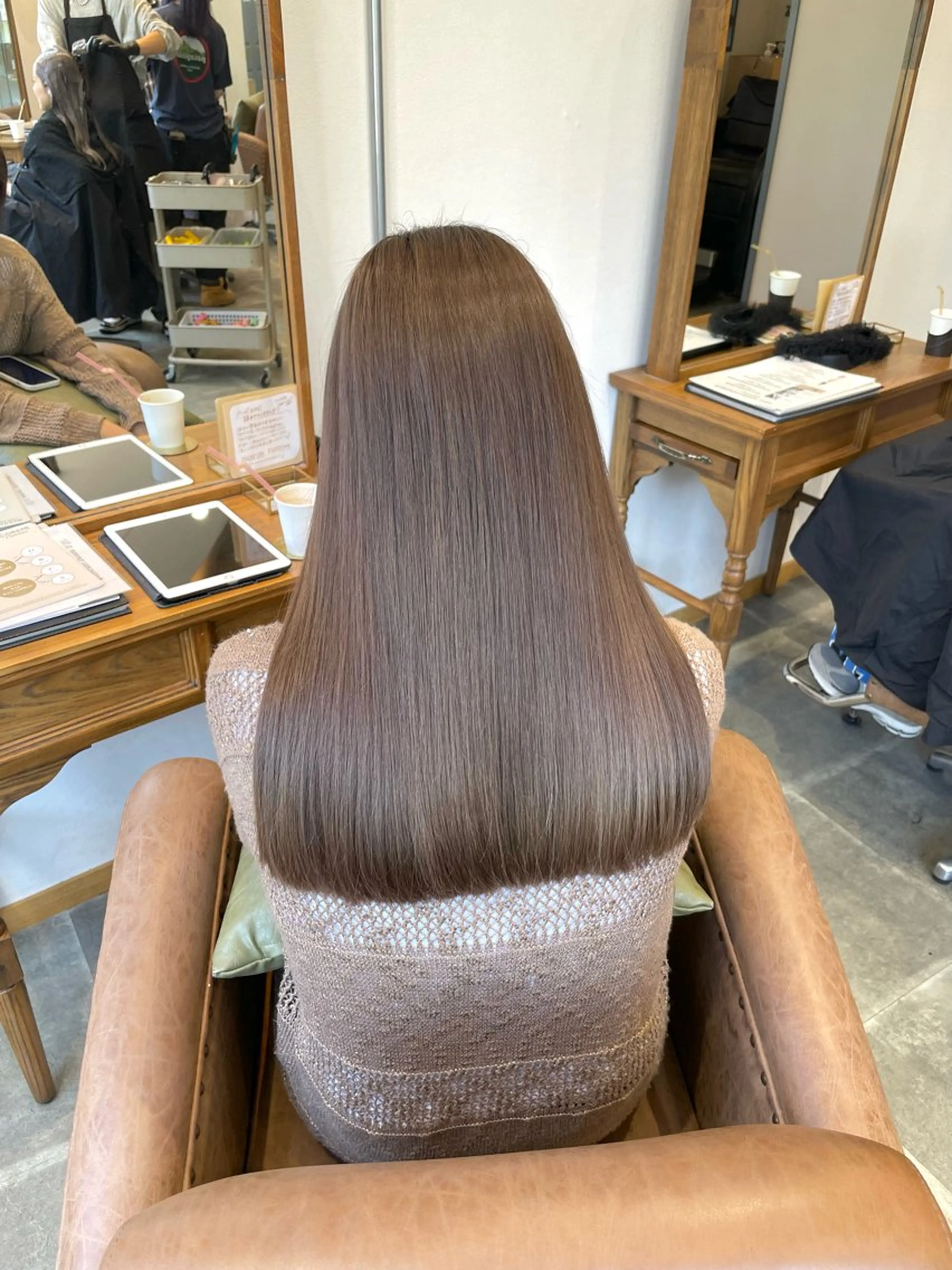 ロング カラー カット ヘアカラー トリートメント 西村 れいのヘアスタイル