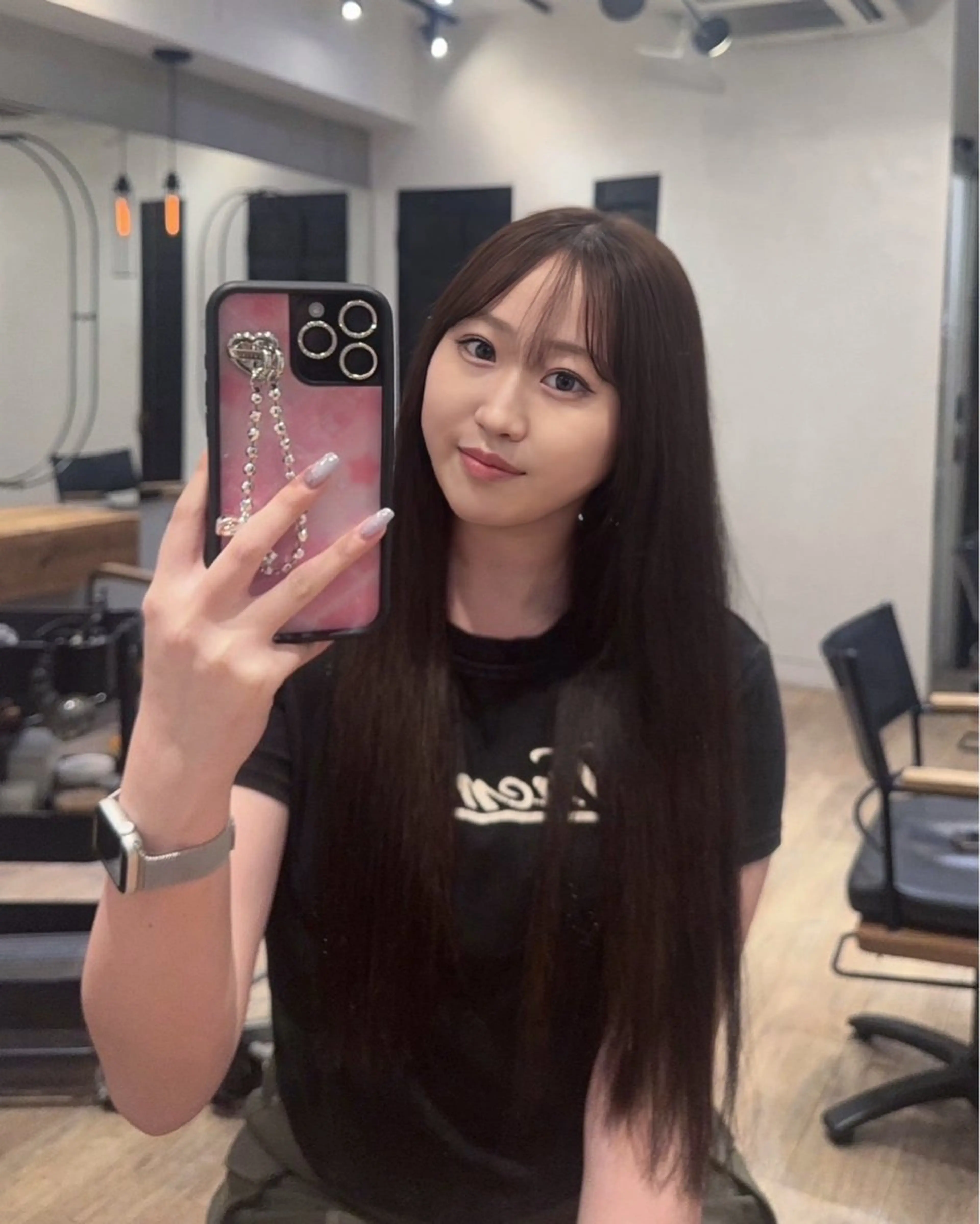 ロング ヘアカラー 渋谷/切りっぱなし レイヤー/ブリーチのヘアスタイル