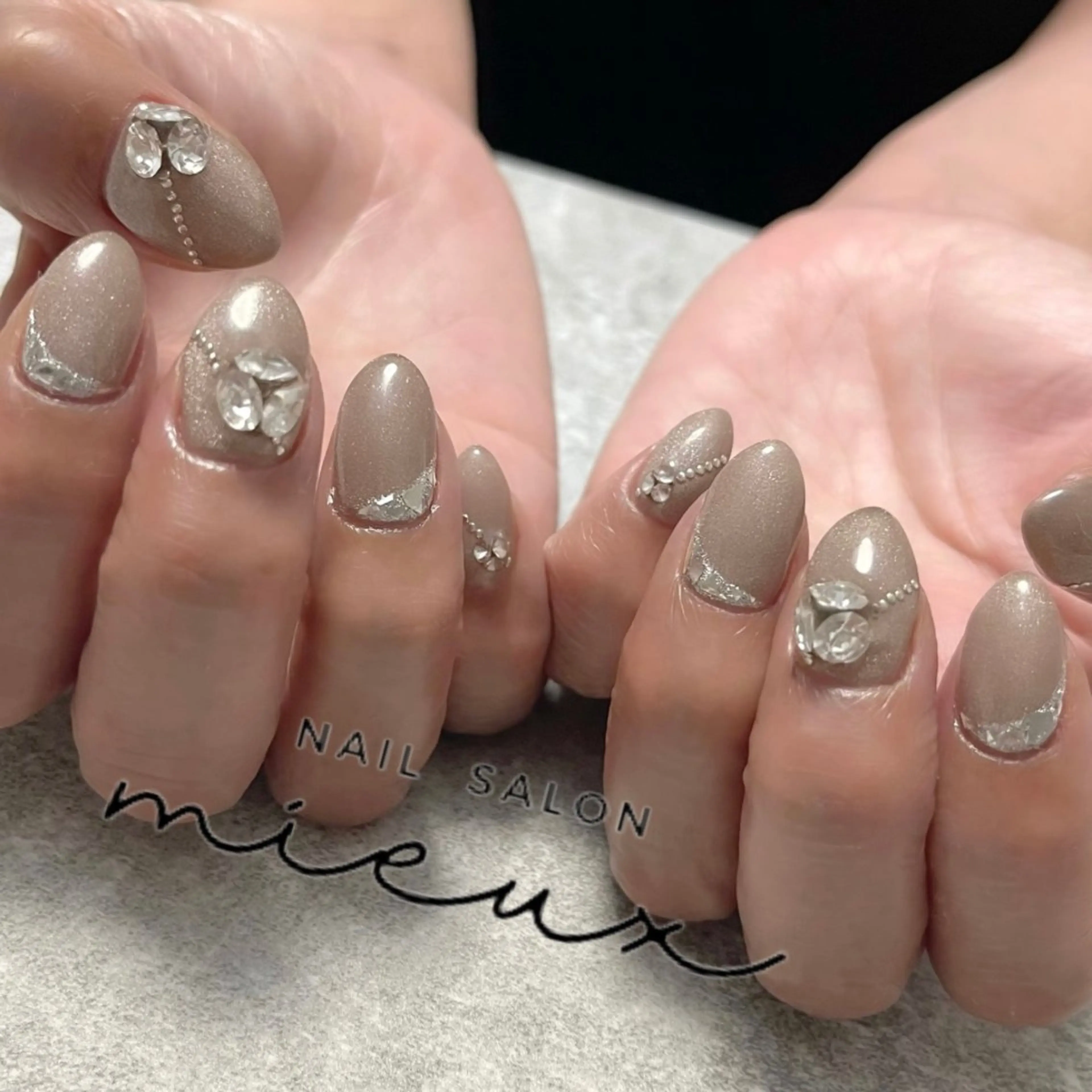 ネイル ハンドネイル nail salon mieux所属・mieux ariiiのネイルデザイン