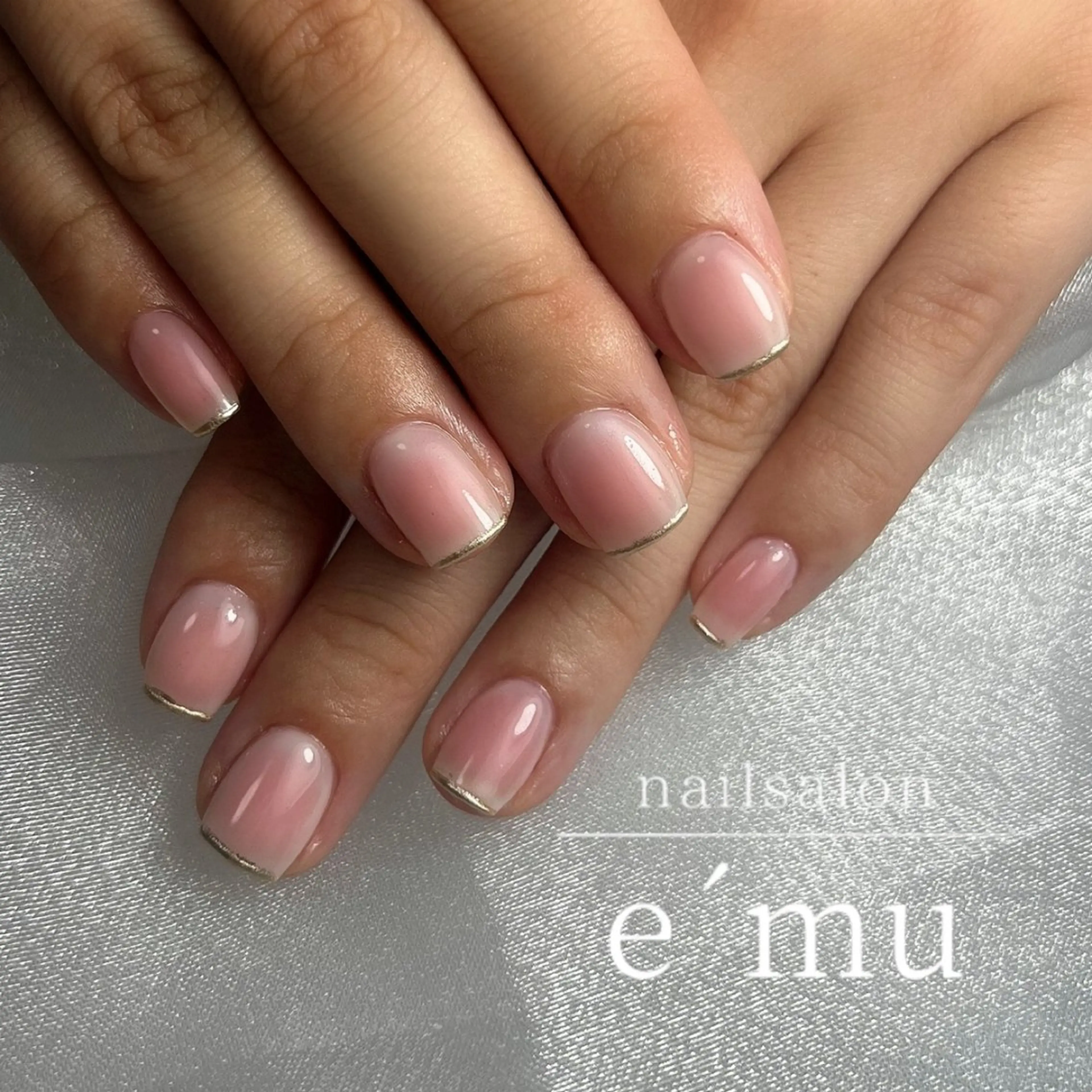 ネイル チークネイル ハンドネイル nailsalon e´muのネイルデザイン