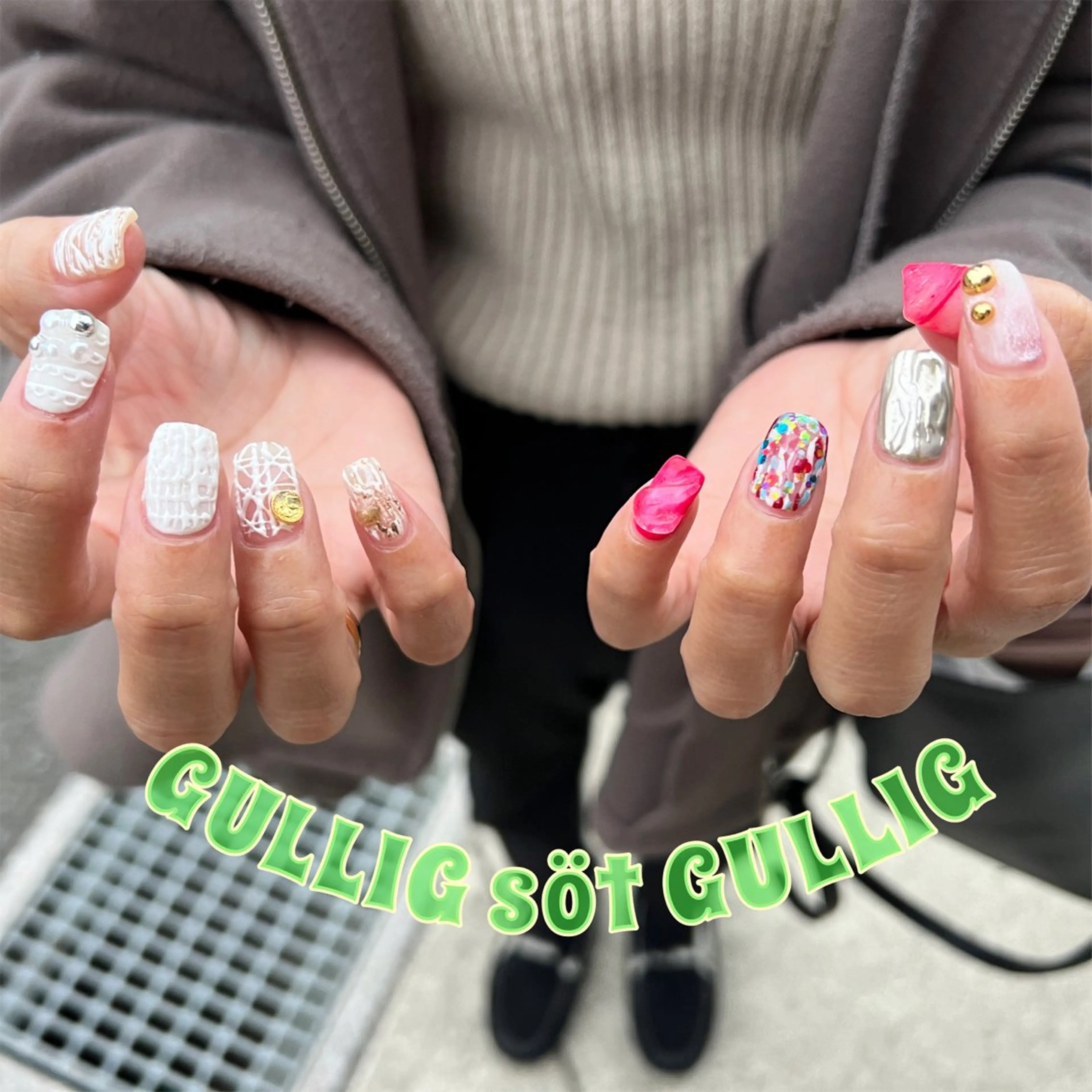ネイル ハンドネイル フットネイル GULLIG söt GULLIGのネイルデザイン