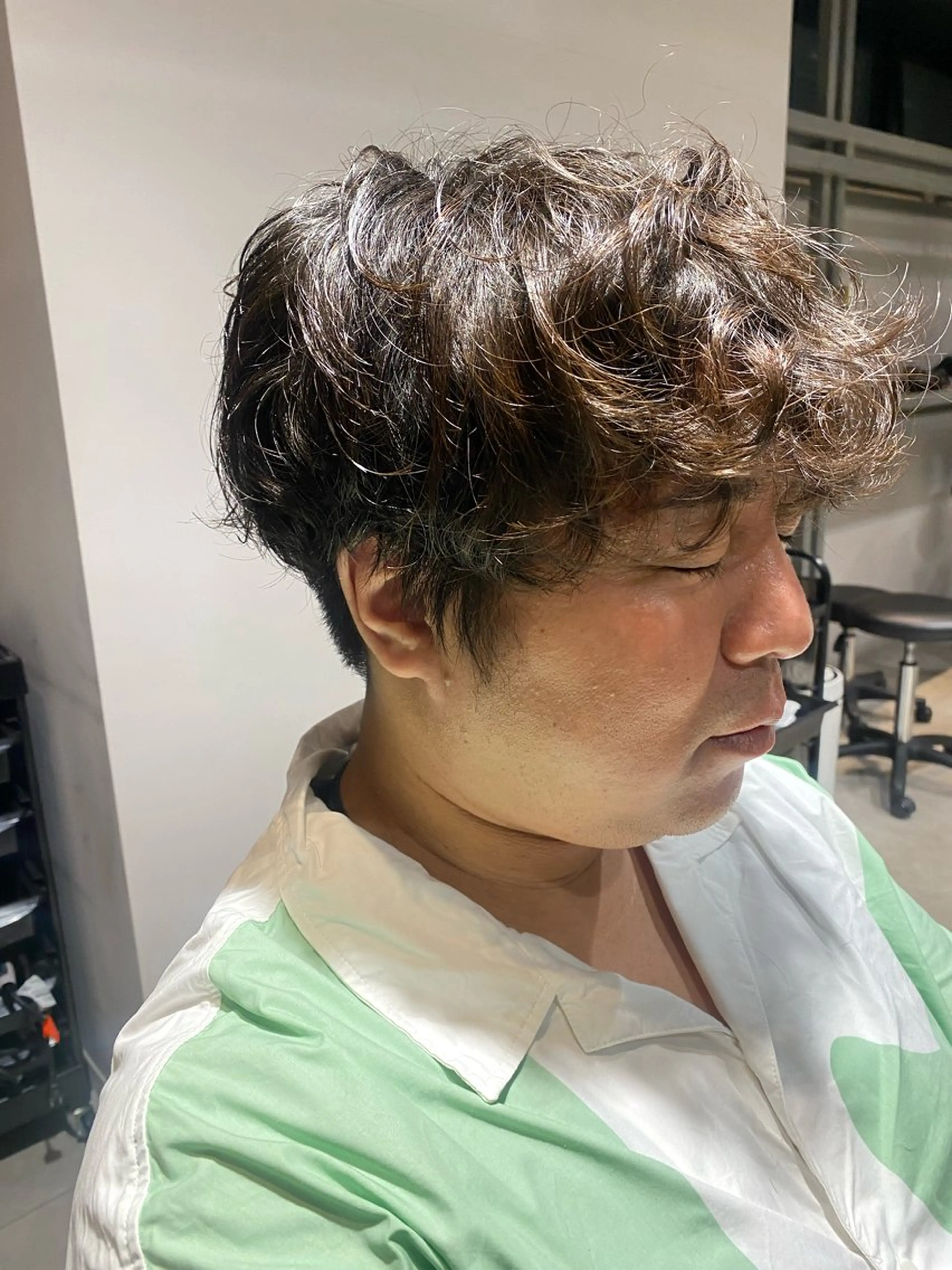 ミディアム パーマ メンズ カット パーマ トリートメント Dxxxx III所属・オシャレ女性目線の 大人メンズ❁⃘*.ﾟのヘアスタイル