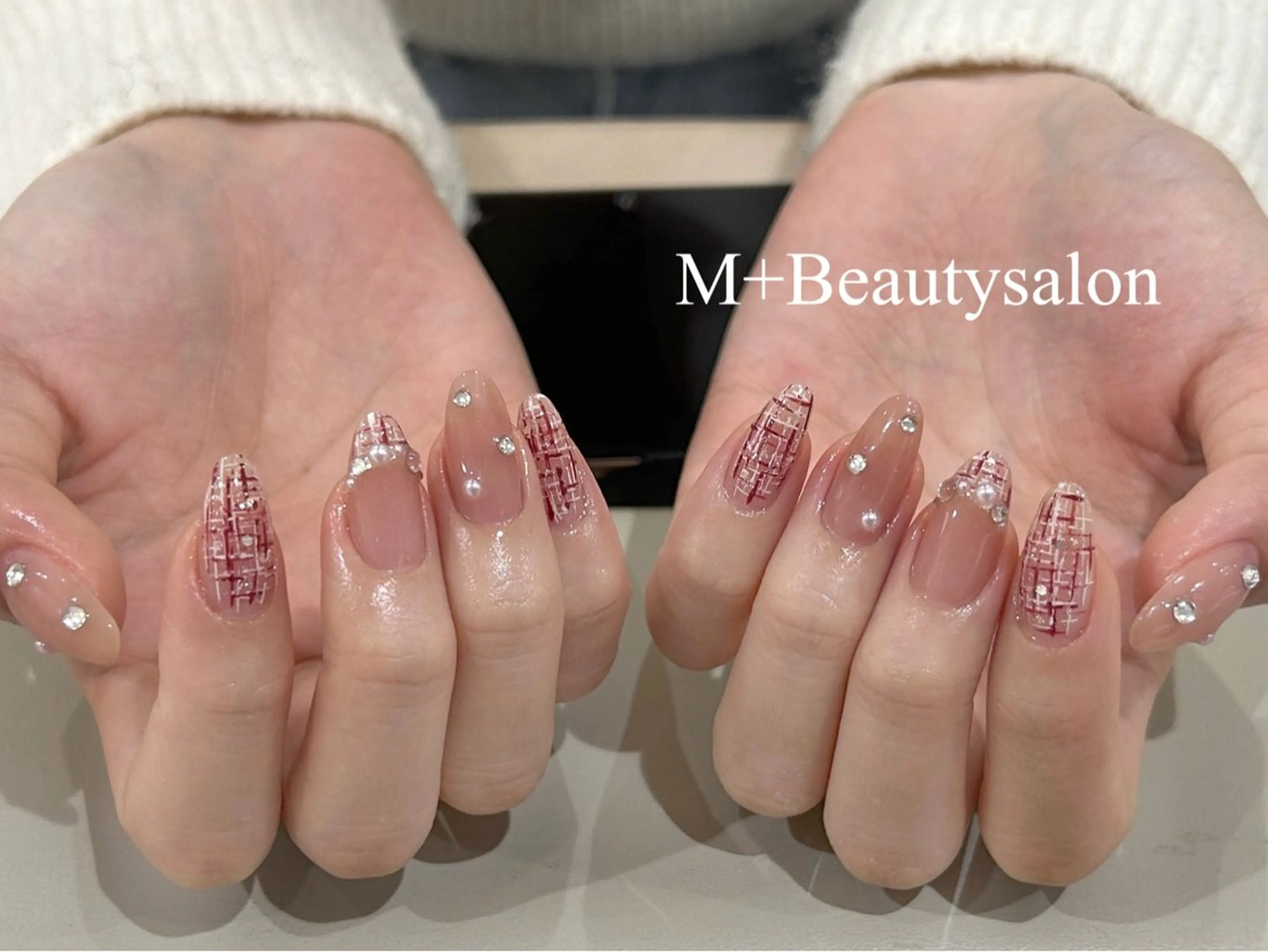 ネイル M+  Beauty Salonのネイルデザイン