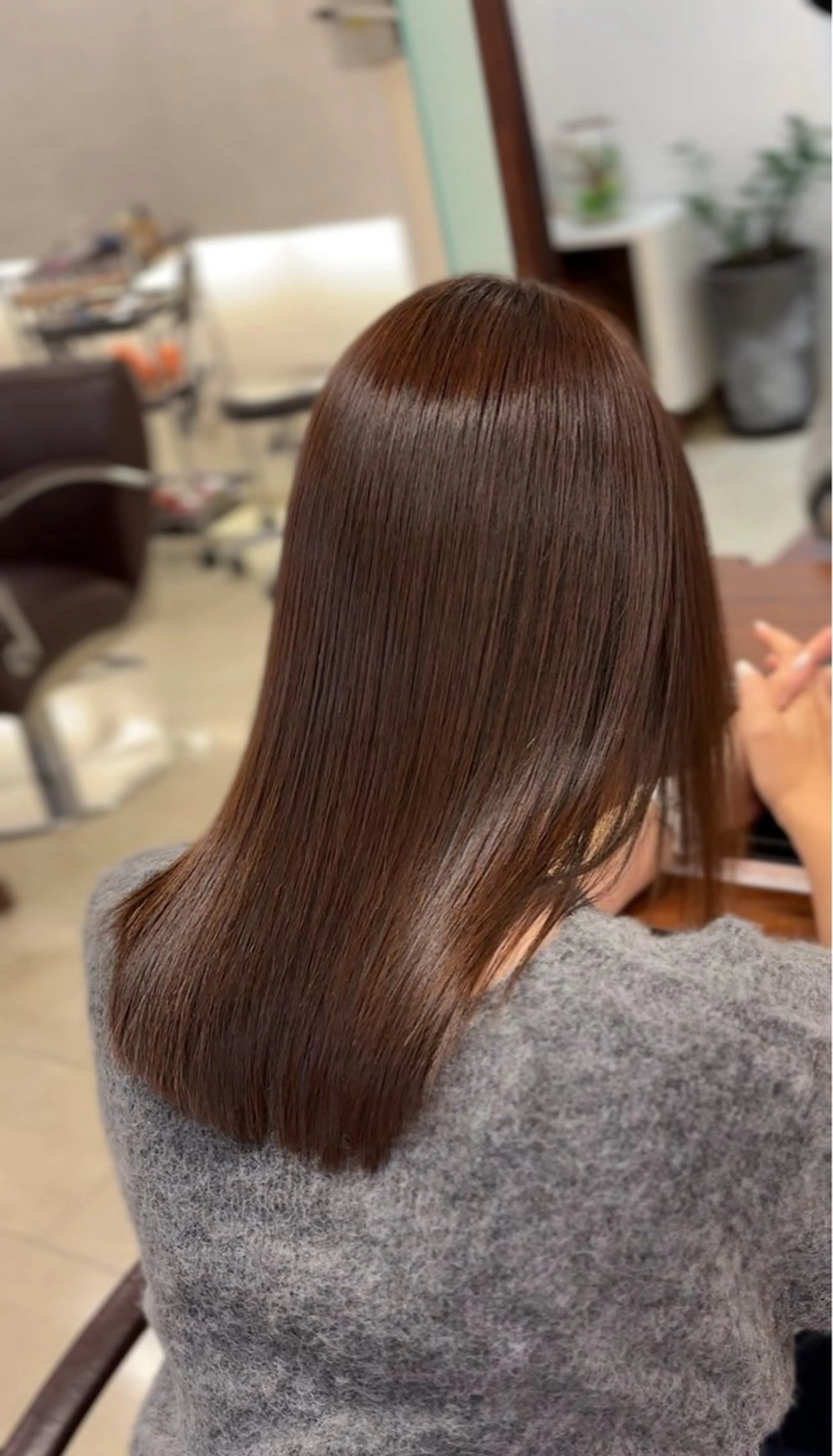 ロング 似合わせカット・透明 感カラー👑縮毛矯正のヘアスタイル