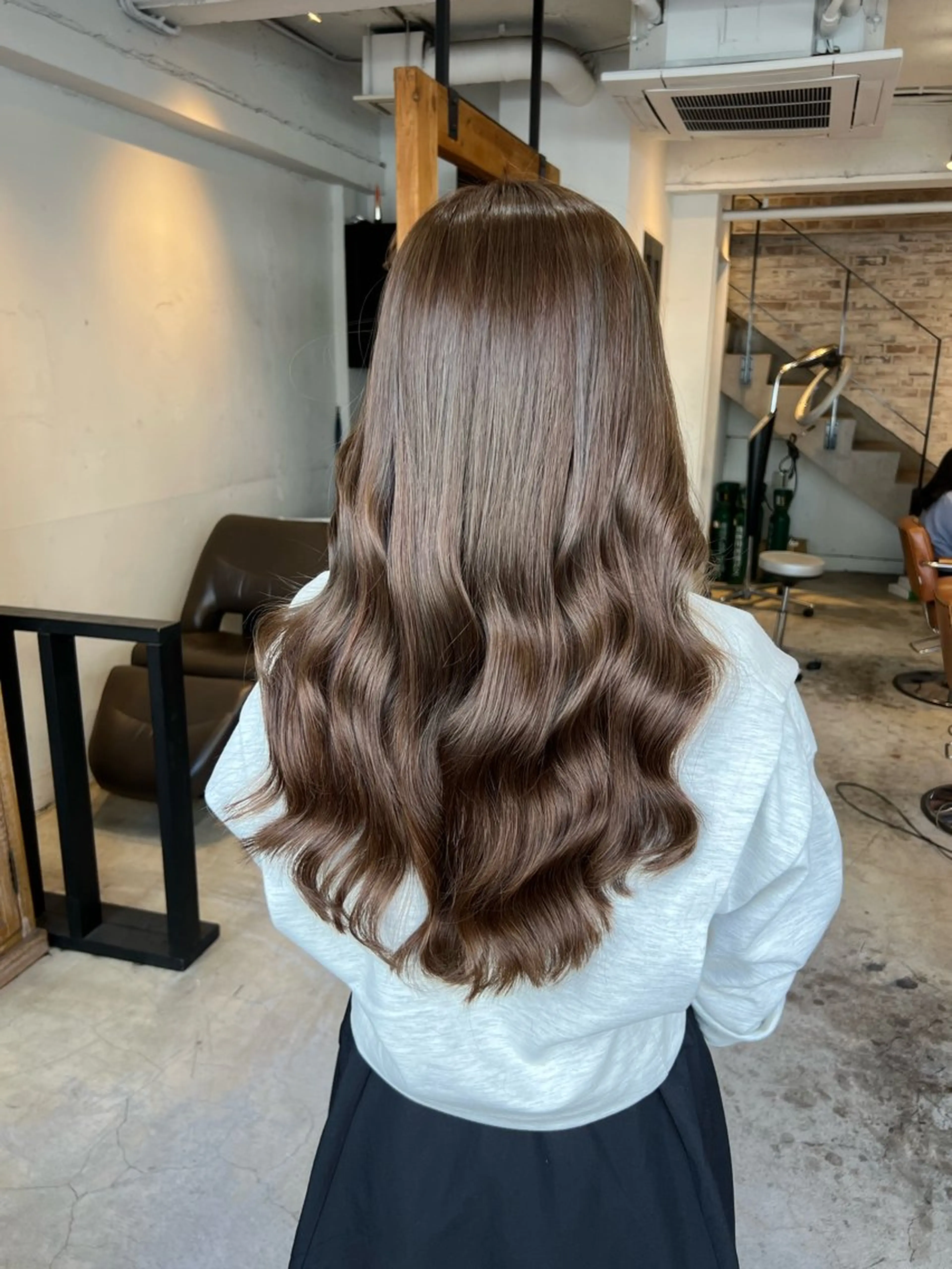 ロング ヘアカラー PARIS hair salon所属・秋葉原　柏木絢汰 ✨当日予約okのヘアスタイル