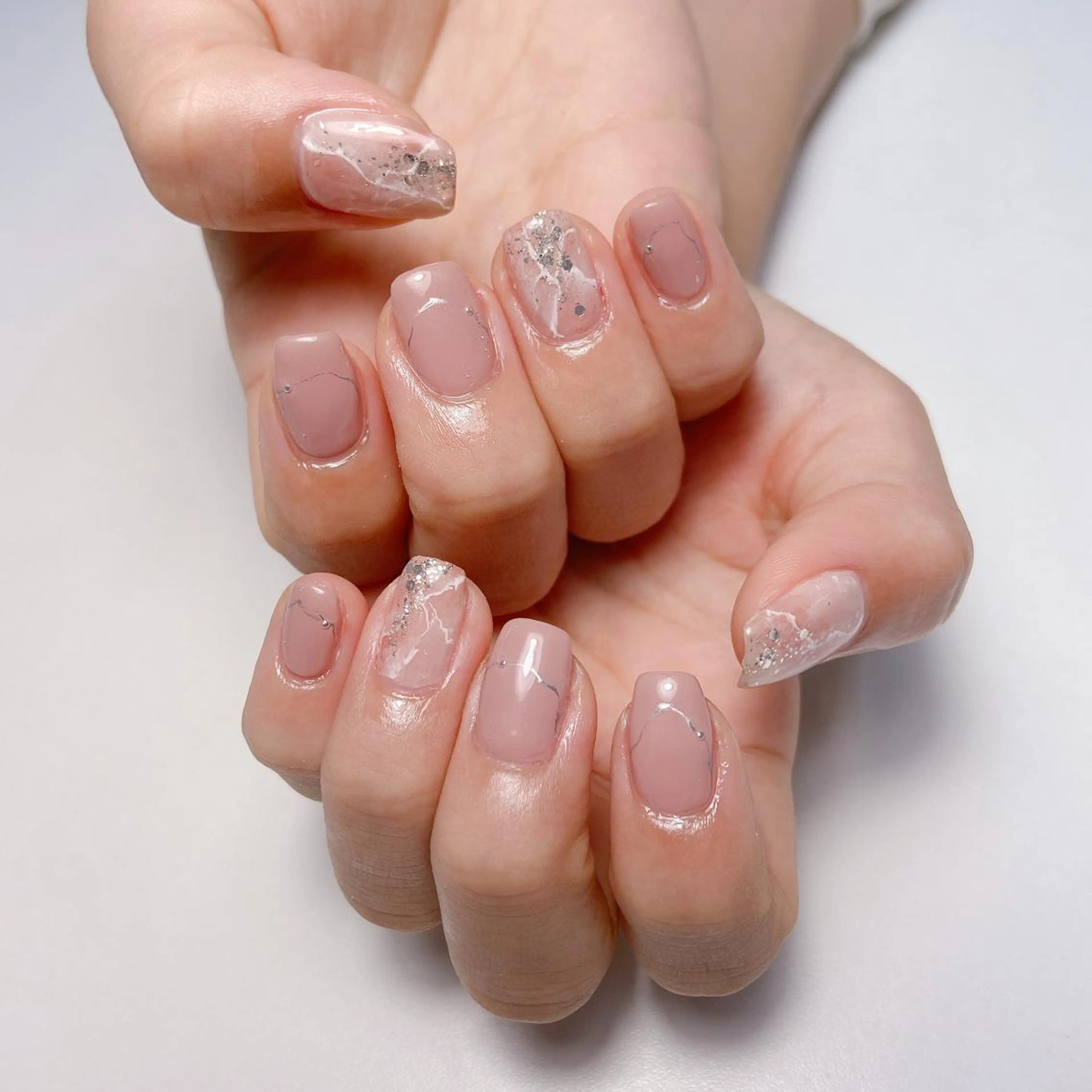 ネイル ニュアンスネイル ピンク ハンドネイル nailsalon REJOICEのネイルデザイン