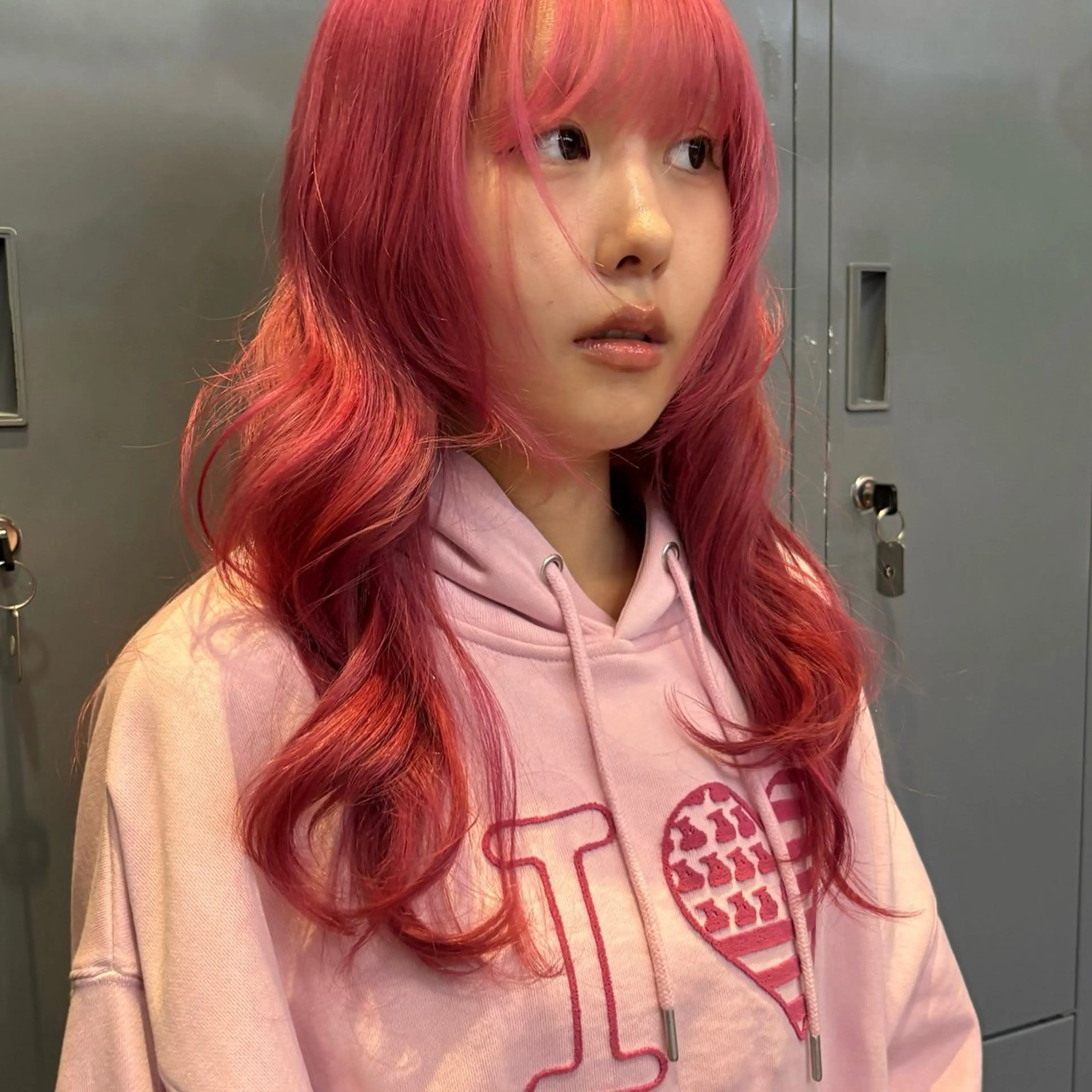 💔⋆✦ブリーチリタッチ🖤/オンカラー込/ミニモ学割/韓国で話題のウォーターtreatment 付 ツヤサラガミの写真