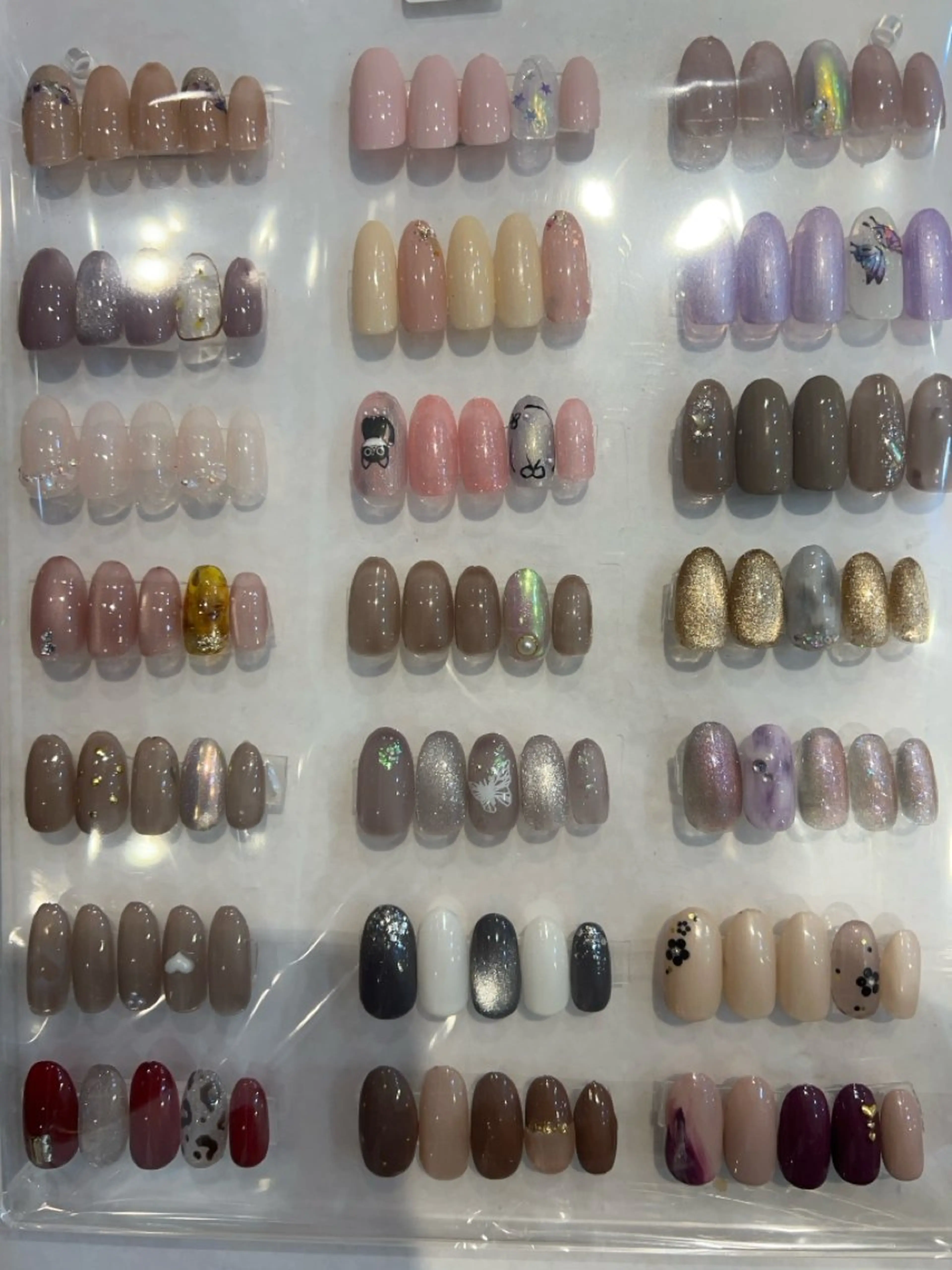 ネイル ハンドネイル ネイル＆まつ毛 COCONail 池袋東口所属・COCONeil 井上のネイルデザイン