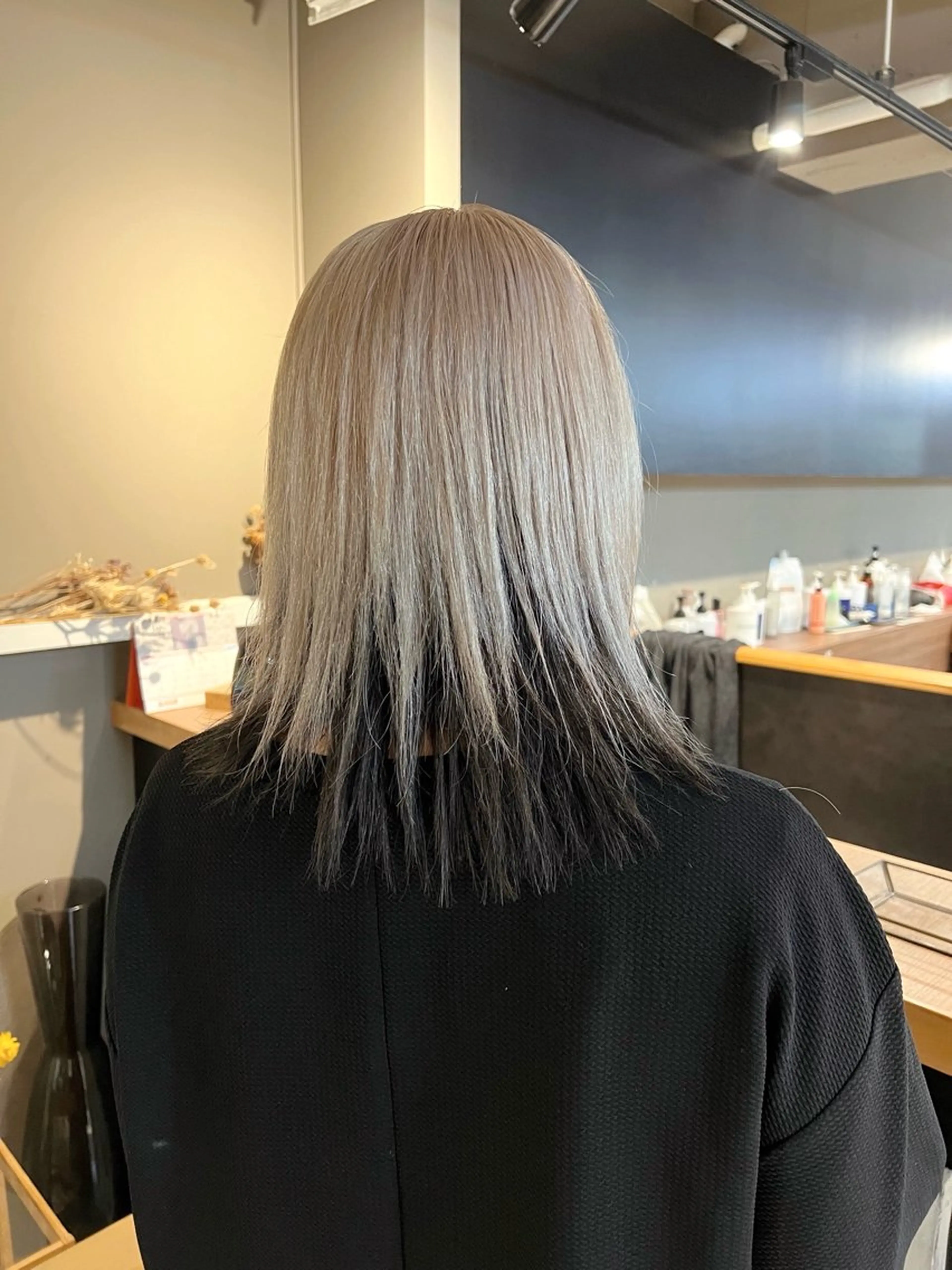 ミディアム カラー デザインカラー ラベンダーカラー daiki 原宿のヘアスタイル