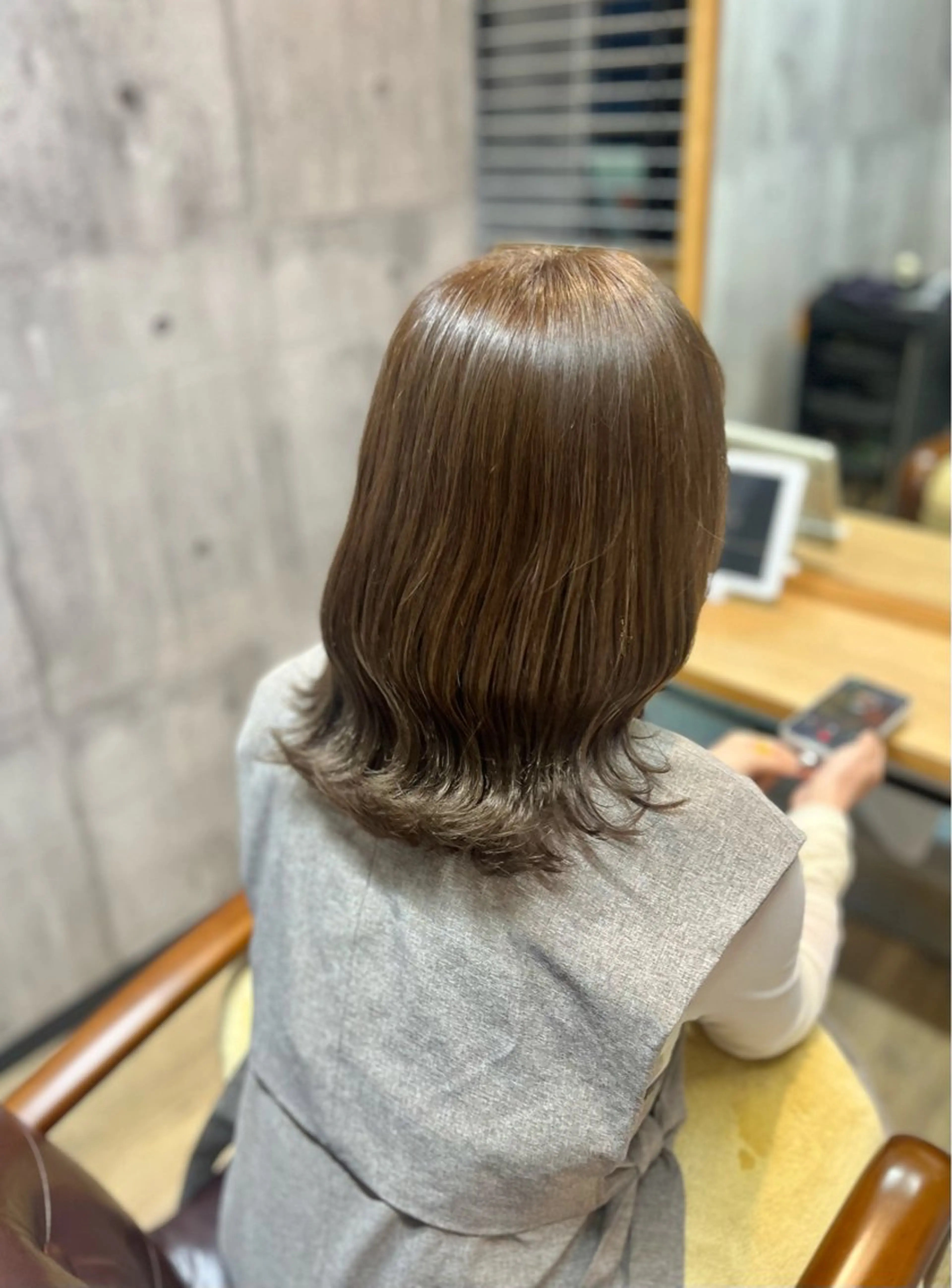 ミディアム カラー カット ヘアカラー 艶髪🌈ムラカミ サキのヘアスタイル