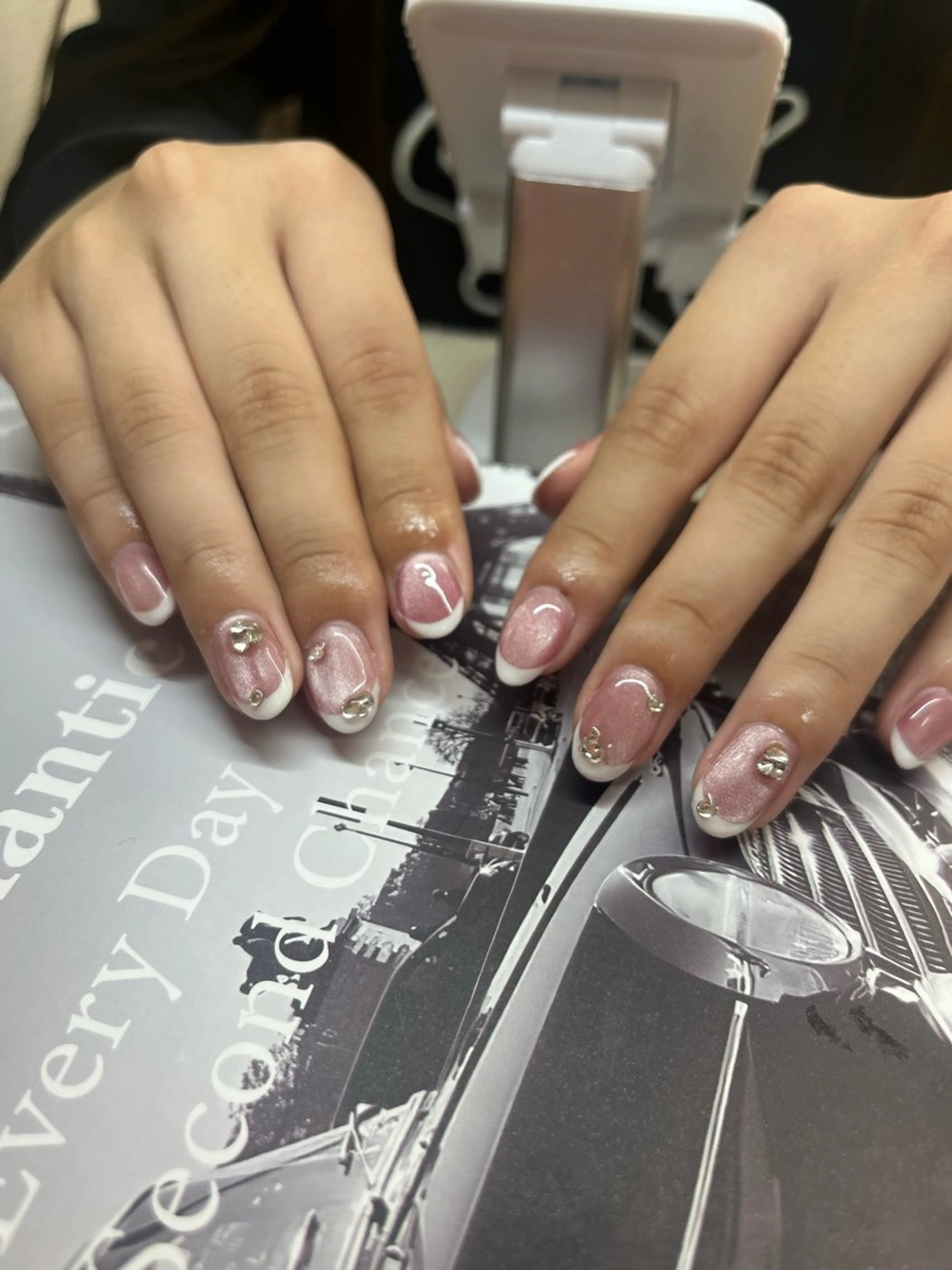 ネイル ハンドネイル Rose Ana.Chuoのネイルデザイン