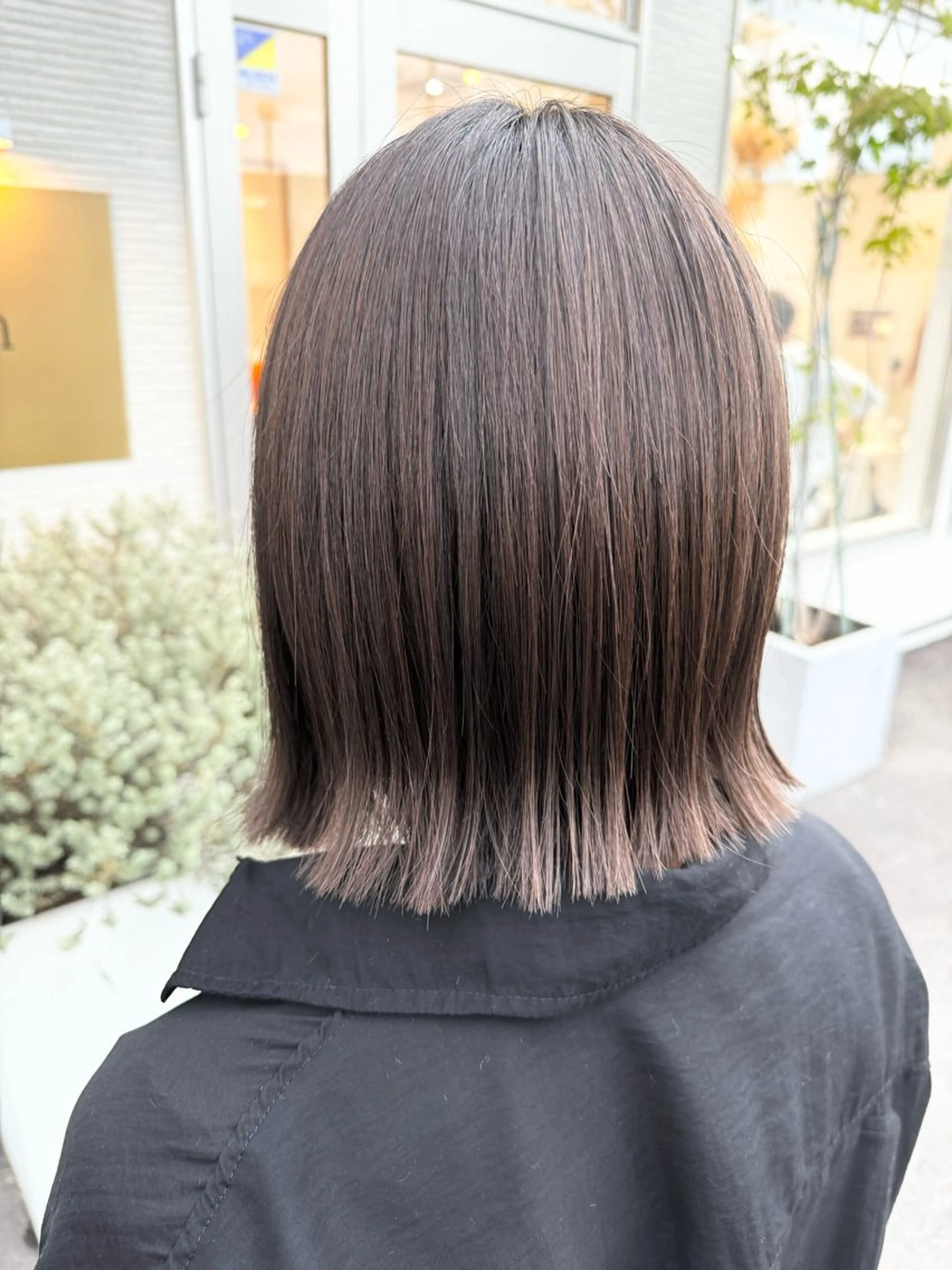 ミディアム カラー ベージュカラー 外ハネヘア un【アン】所属・【un】 MANAのヘアスタイル