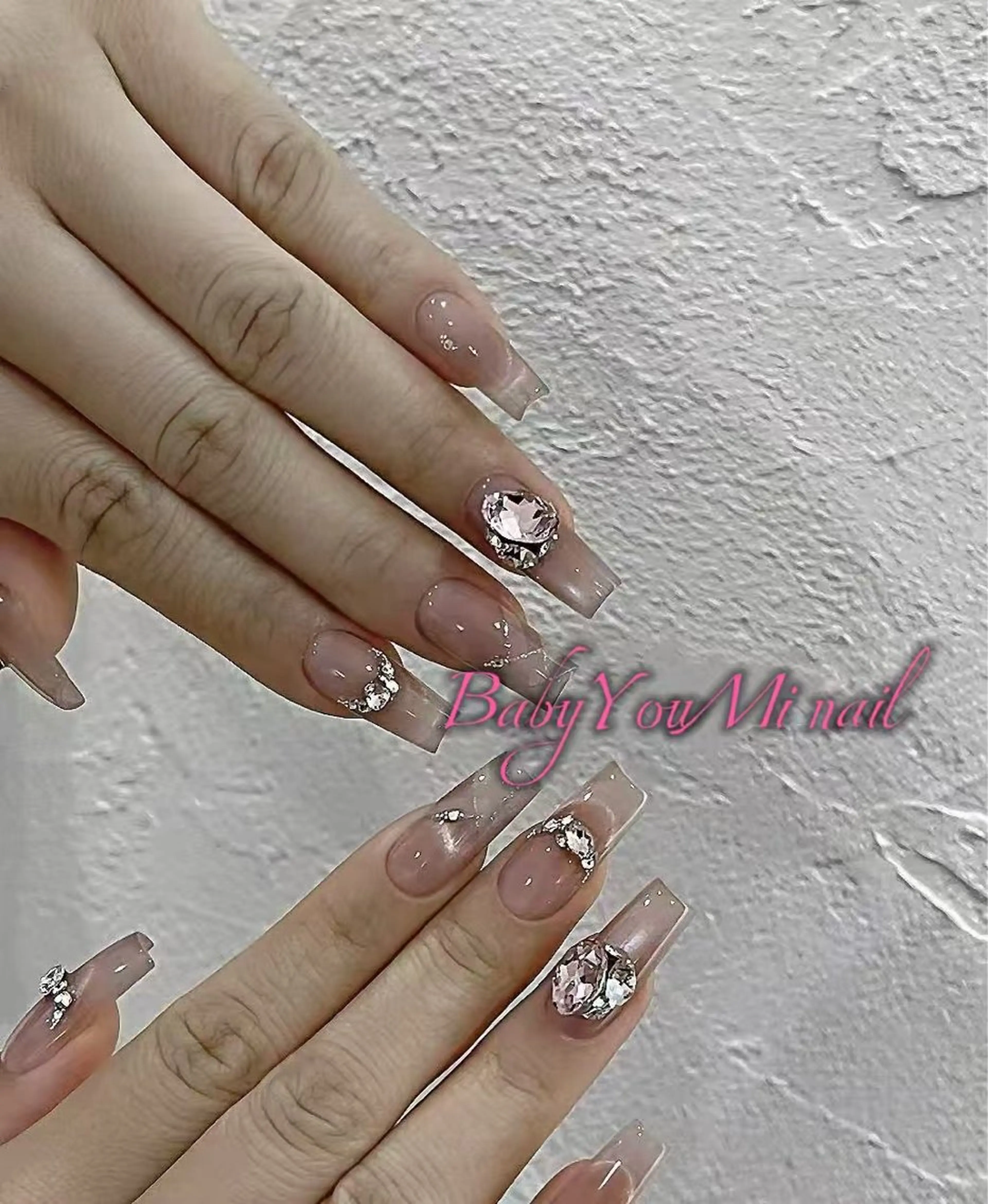 ネイル オーロラネイル フラワーネイル フットネイル フレンチネイル ジェルネイル ハンドネイル BabyYouMi nailのネイルデザイン