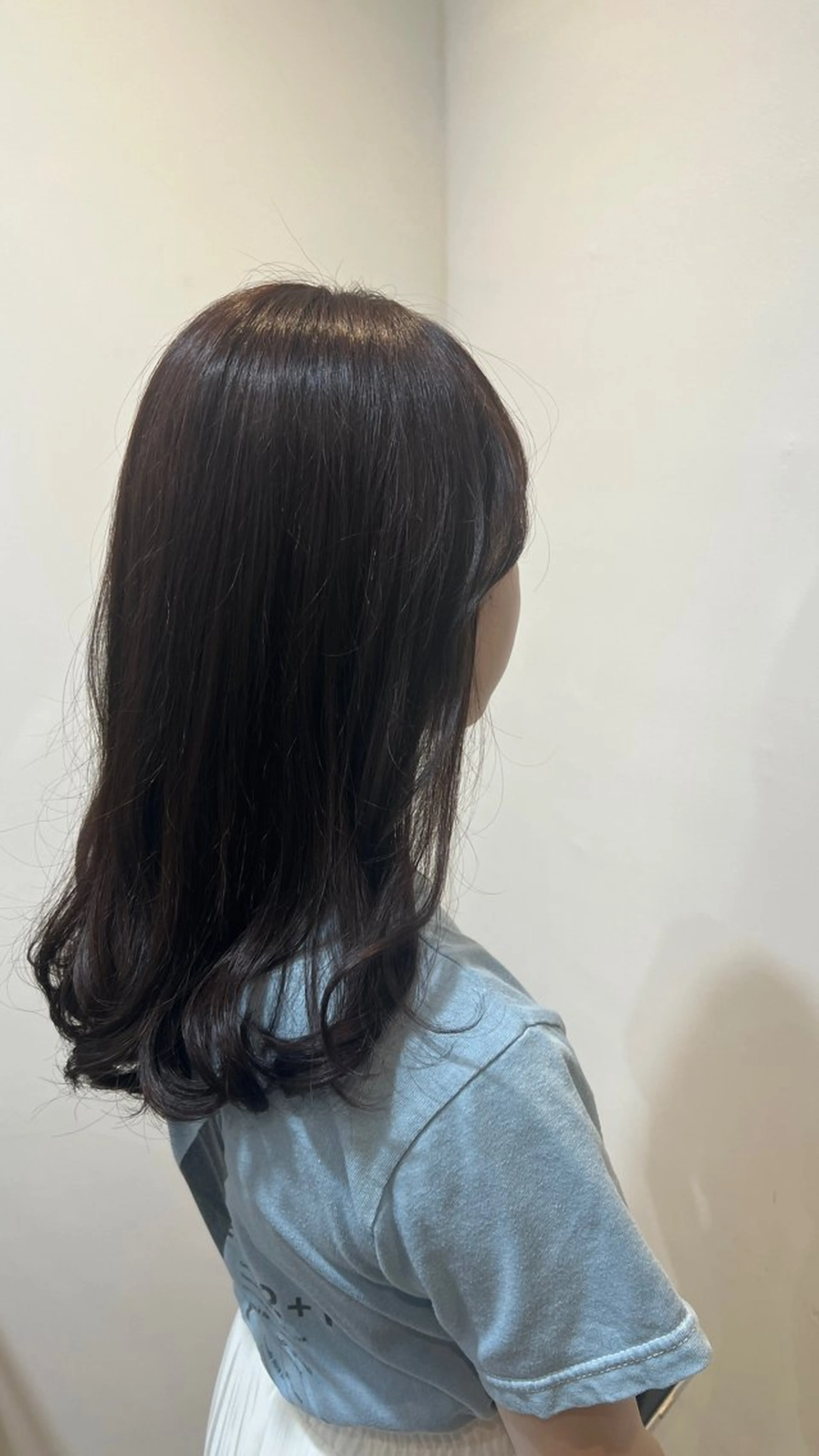 カラー et DOUCE所属・米山 すずののヘアスタイル