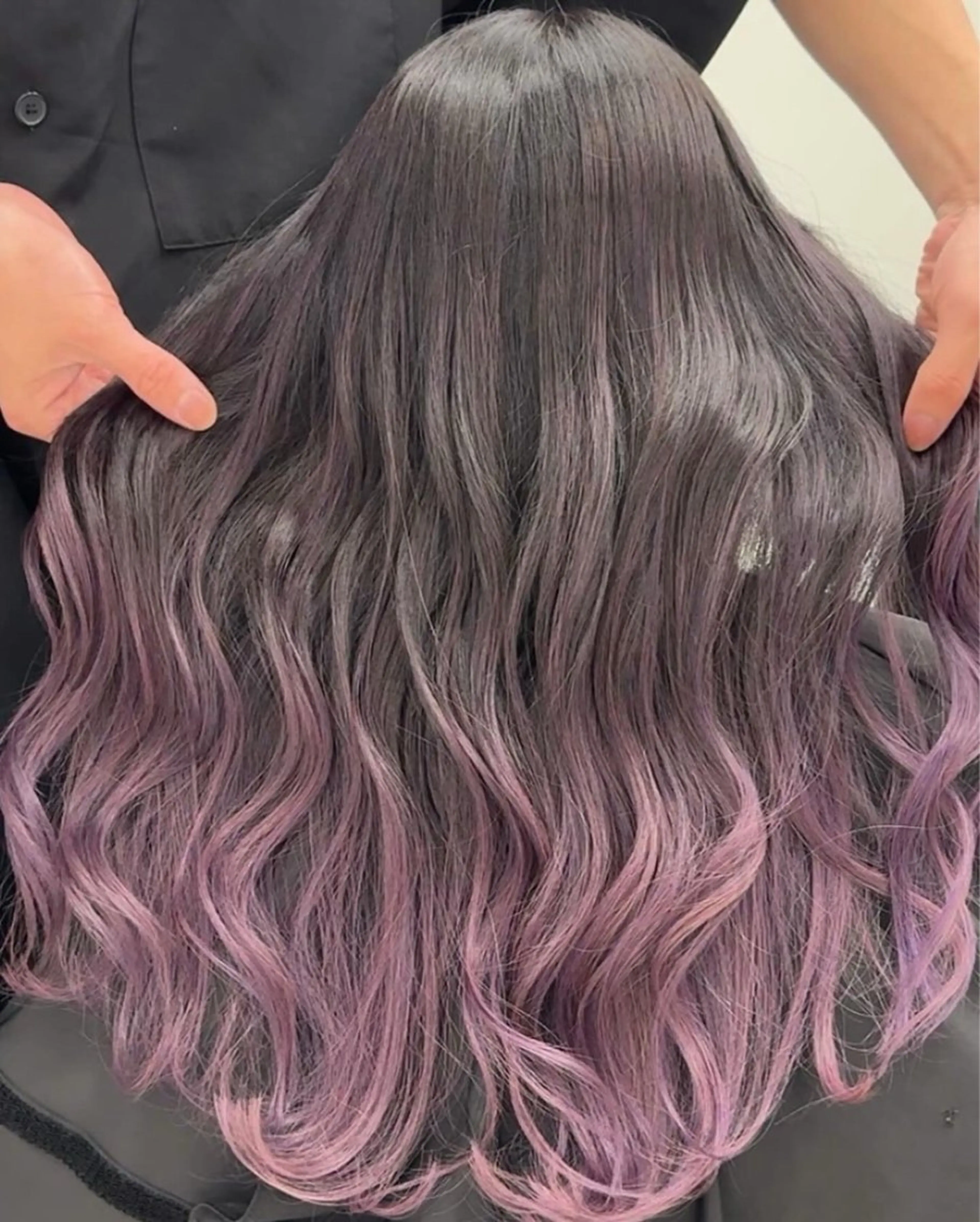 ロング カラー バレイヤージュ ブリーチ ケアブリーチ ダブルカラー ハイライトカラー カット ヘアカラー トリートメント ヘアセット Rikuto/原宿 /バレイヤージュのヘアスタイル