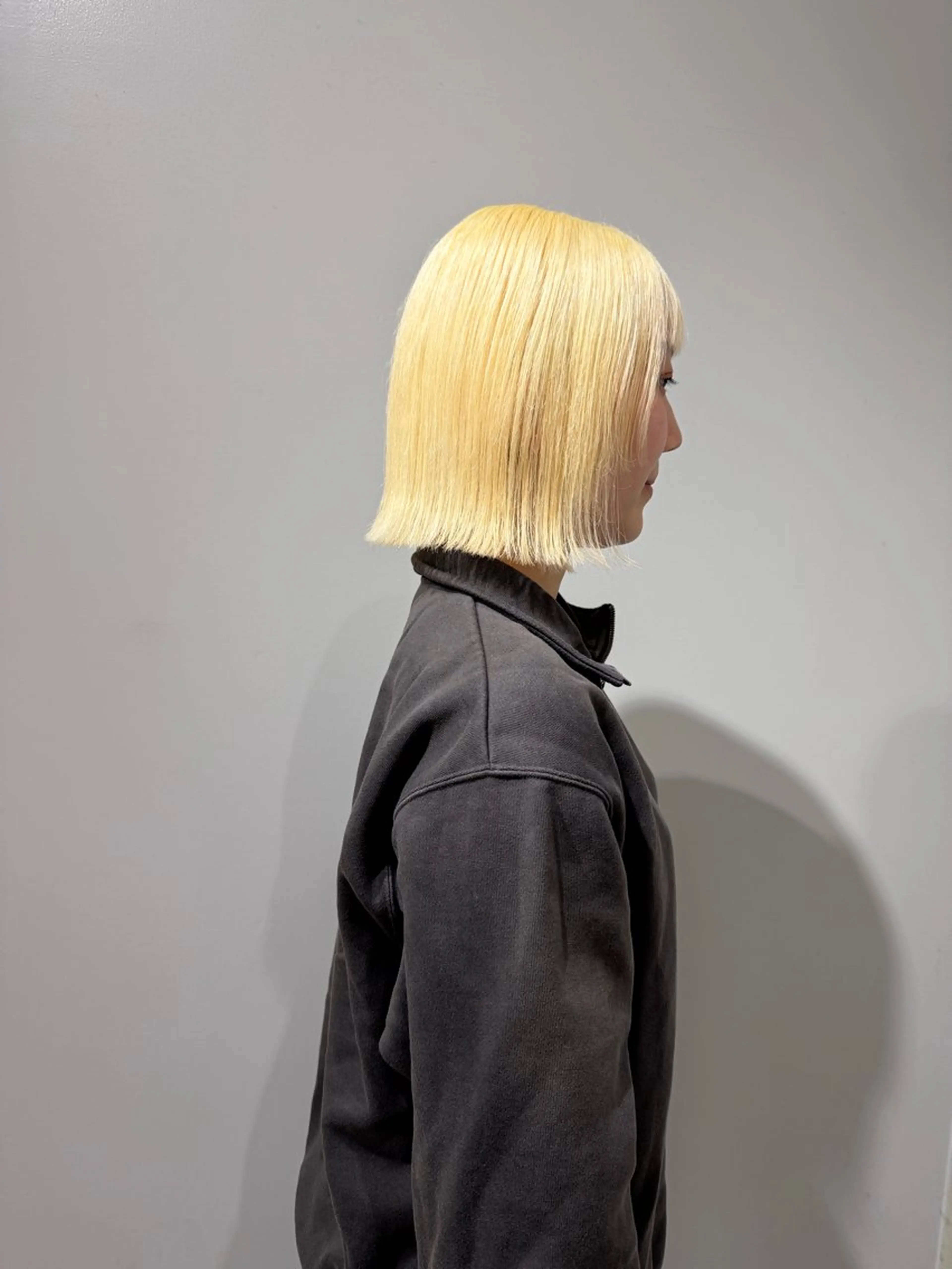 ミディアム ボブ カット ショート 嶋津祥希のヘアスタイル