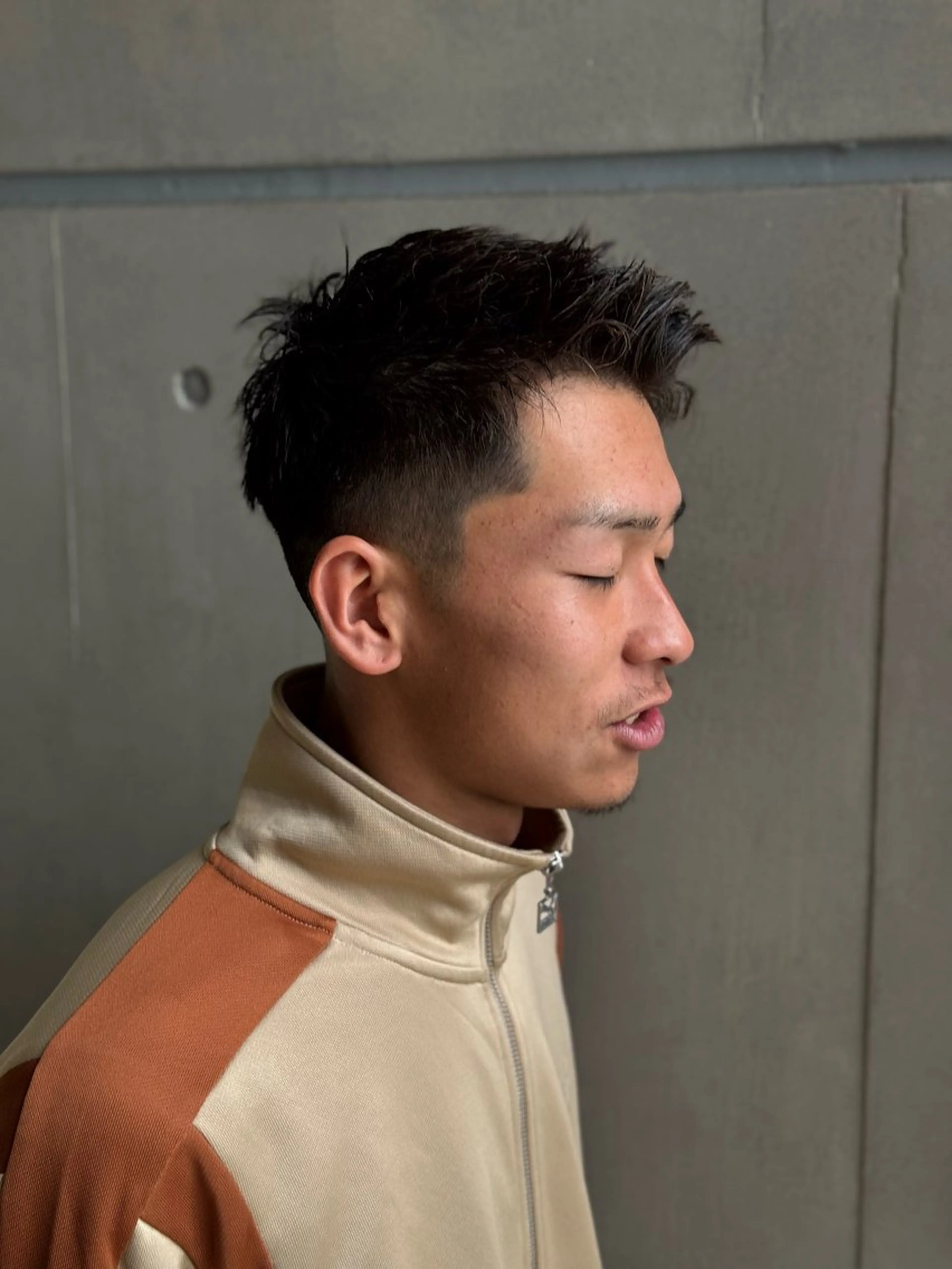 メンズ カット leo/ナチュラル/ テーパーフェードのヘアスタイル