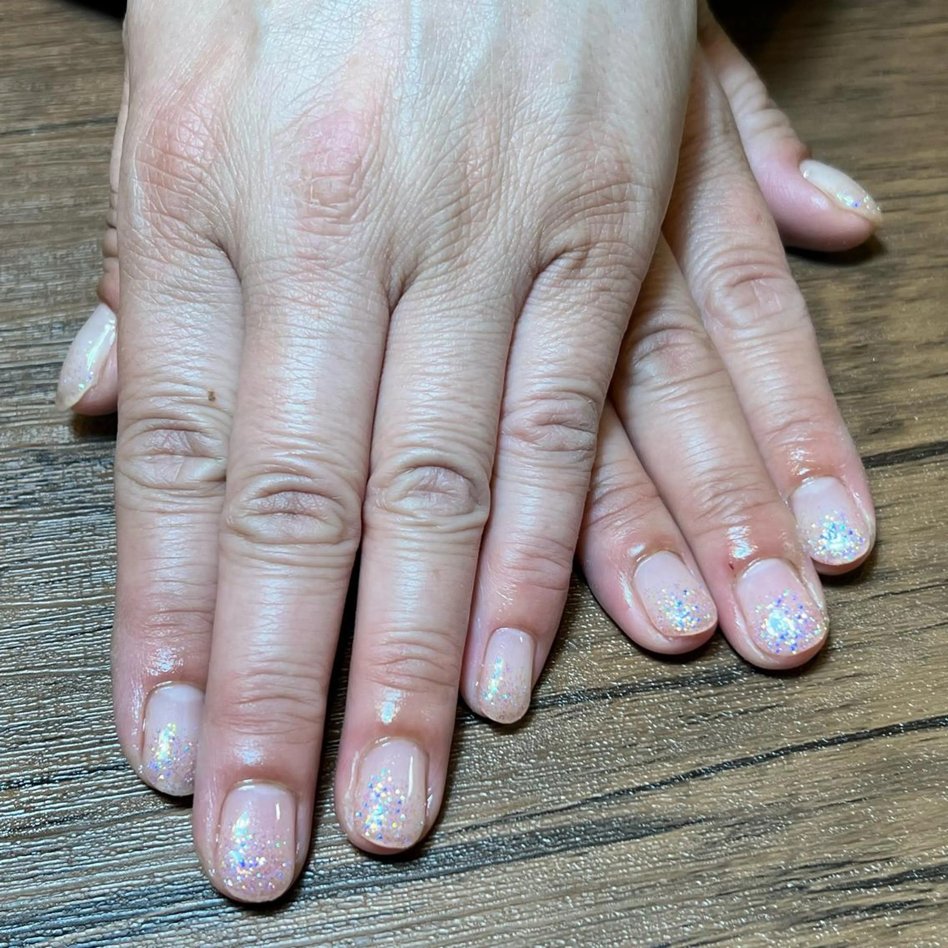 ネイル ラメ(グリッター) ラメグラデーション ハンドネイル HENRIETTA NAILSALONのネイルデザイン
