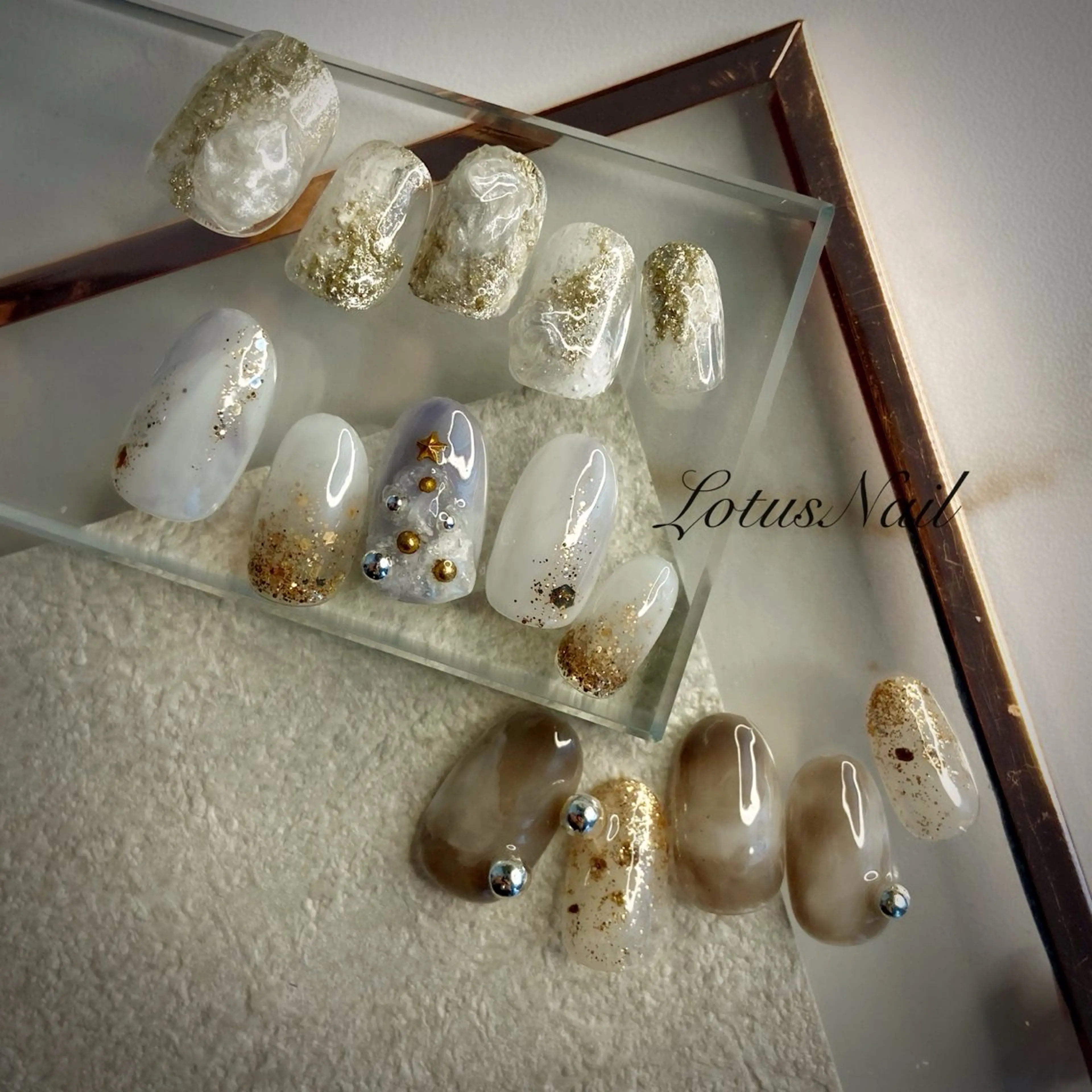ネイル 成人式 ジェルネイル ニュアンスネイル Lotus Nailのネイルデザイン