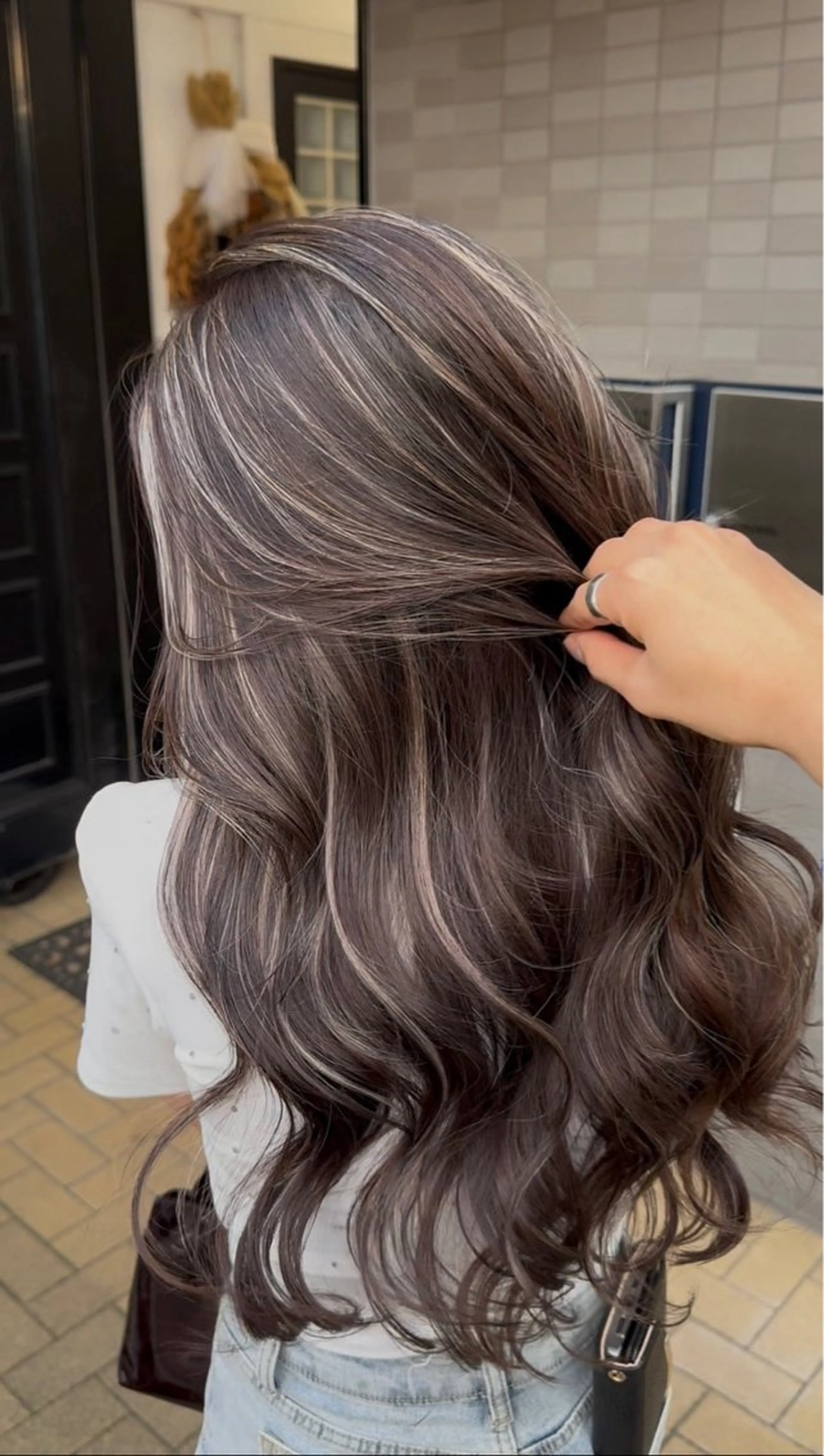 ロング カラー 韓国風ヘア ヘアカラー onyx所属・表参道/ハイライト・ バレイヤージュのヘアスタイル