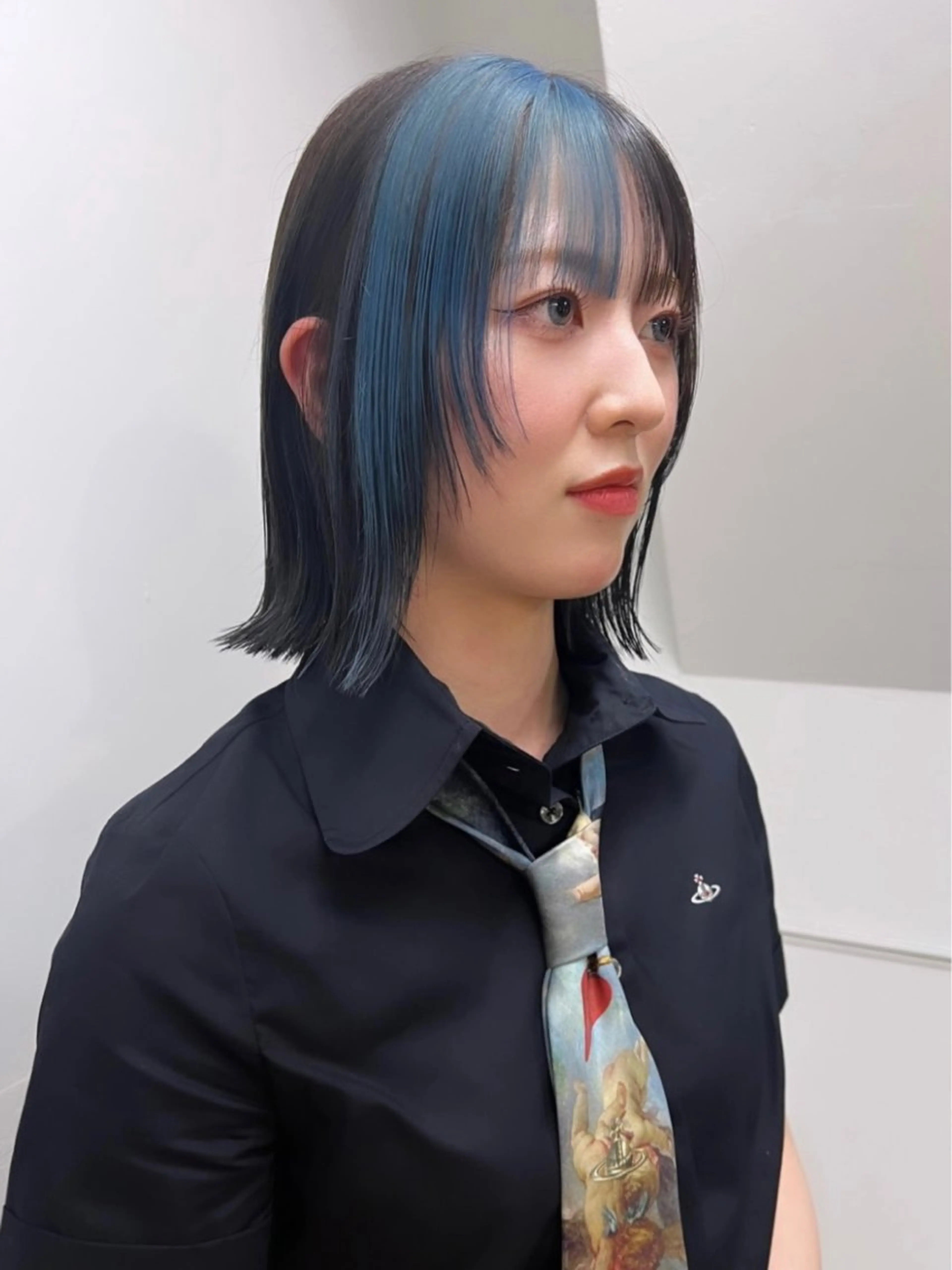 ミディアム カラー ブリーチ ケアブリーチ 透明感カラー デザインカラー ダブルカラー nendo_hair所属・ハイトーン/ブリーチ レイヤーsonokaのヘアスタイル