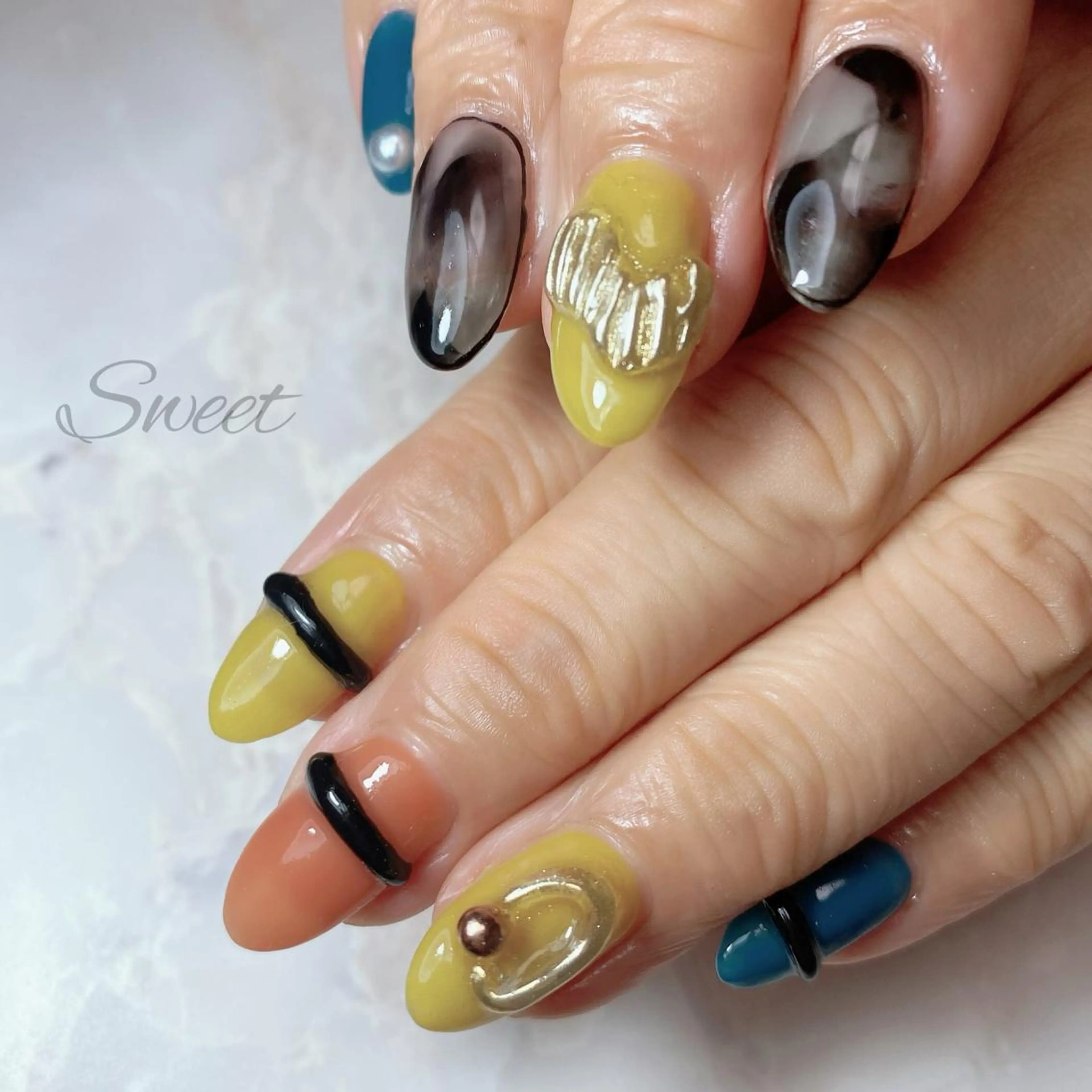 ネイル sweet 仲野陽子のネイルデザイン