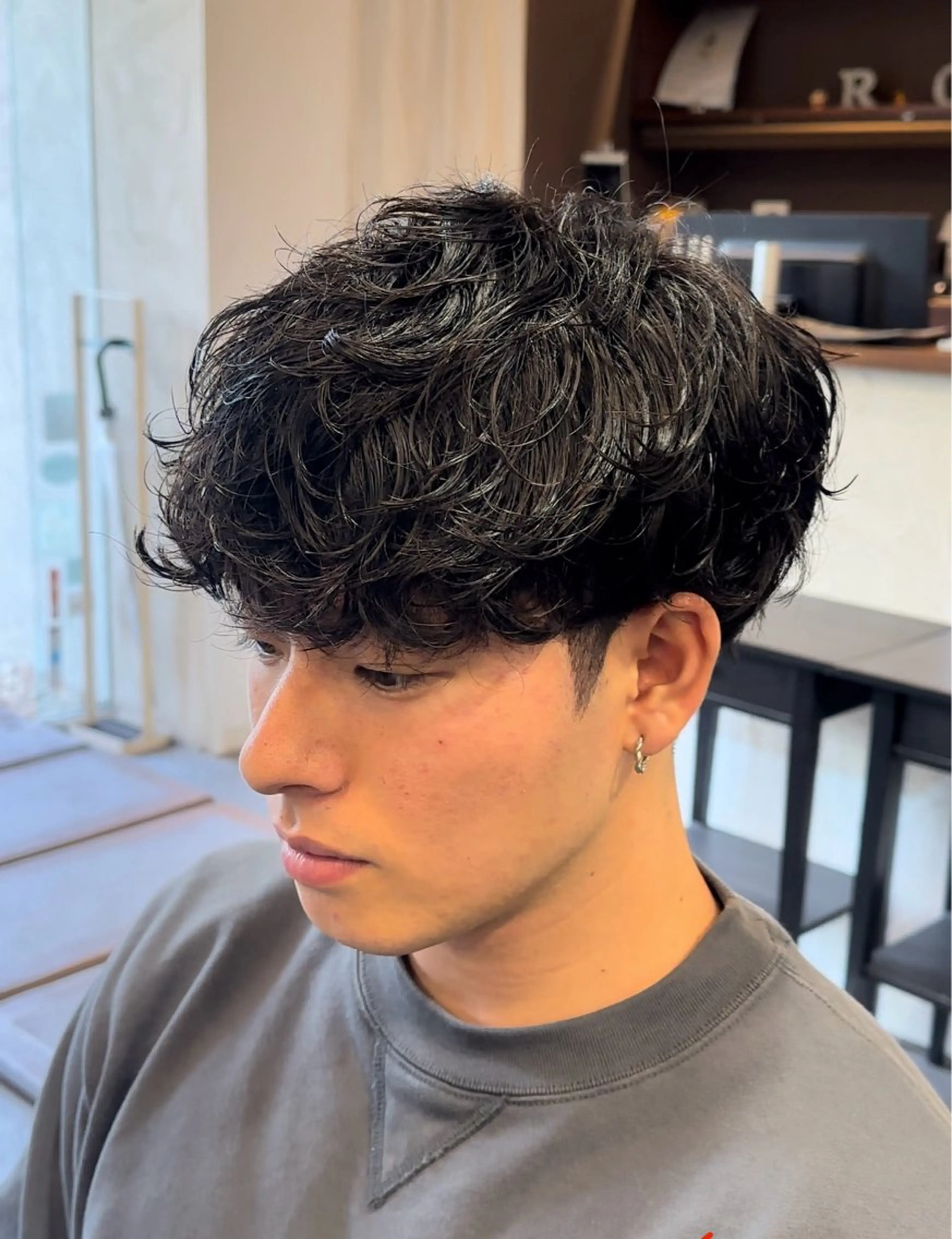パーマ メンズ メンズパーマ シャドーパーマ カット ヘアカラー パーマ 縮毛矯正 年間2000名担当◎ パーマ職人/仲原佑樹のヘアスタイル