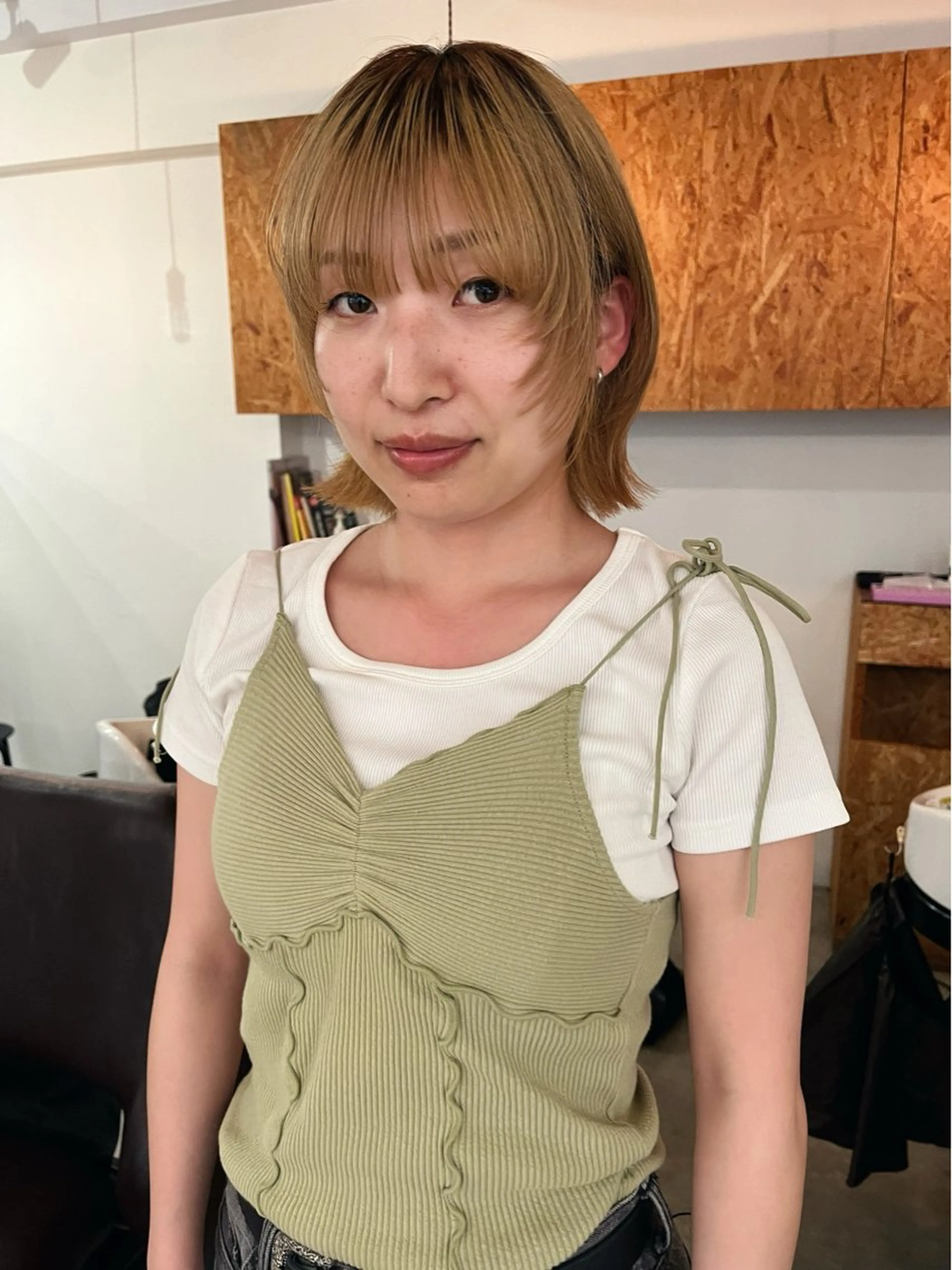 ショート 暖色カラー 🌼クニトウメイのヘアスタイル