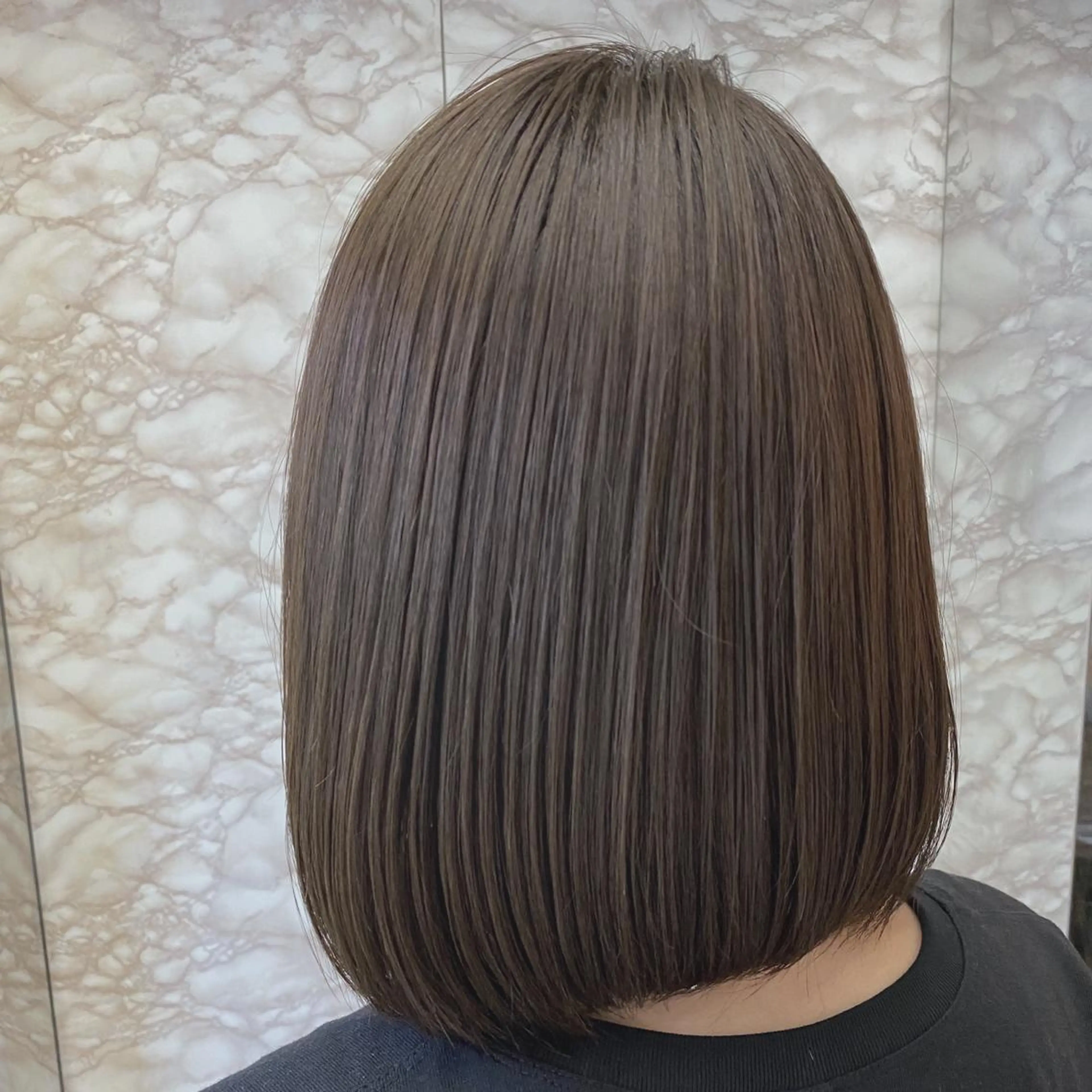 ショート カラー グレージュ オリーブグレージュ オリーブグレー カット ヘアカラー トリートメント ✴︎赤み除去カラー daichi✴︎のヘアスタイル