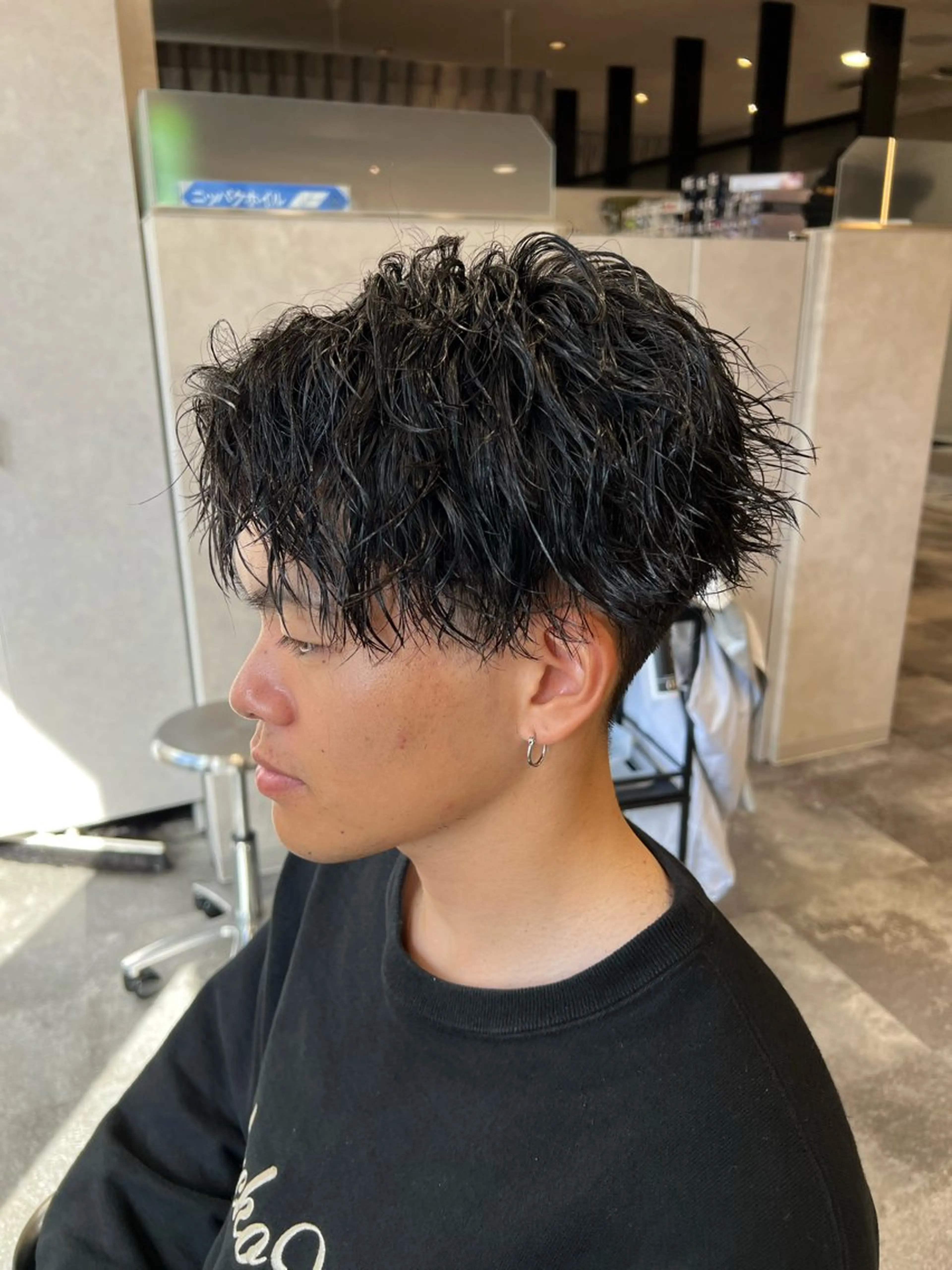 ショート パーマ ヘアアレンジ メンズ メンズブリーチ メンズパーマ メンズショート スパイキーショート メンズツイストパーマ カット パーマ メンズ特化/カラー/ パーマ/ケイシンのヘアスタイル