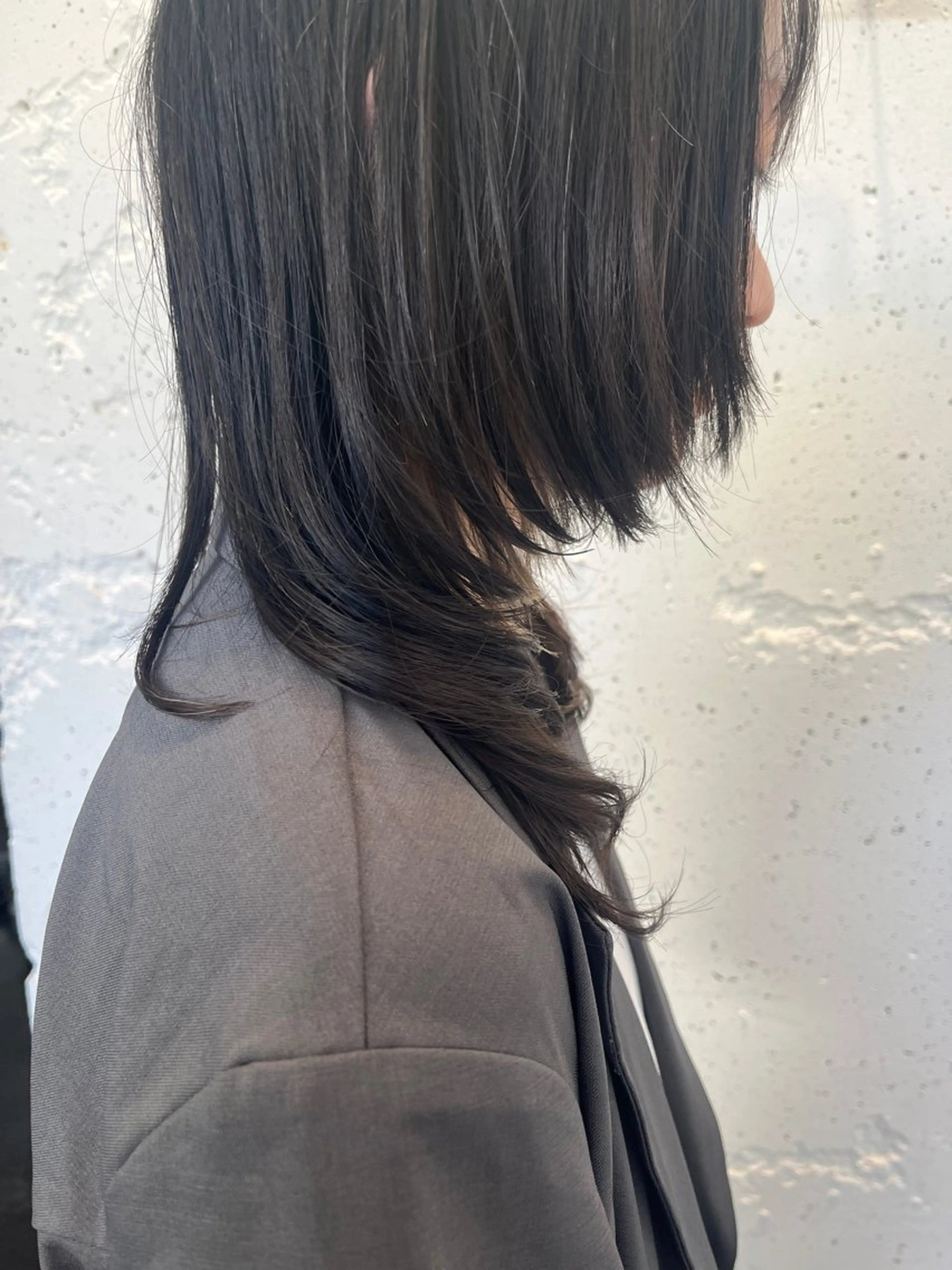 ロング カラー ウルフカット アルバサンス所属・中居 蒼士のヘアスタイル