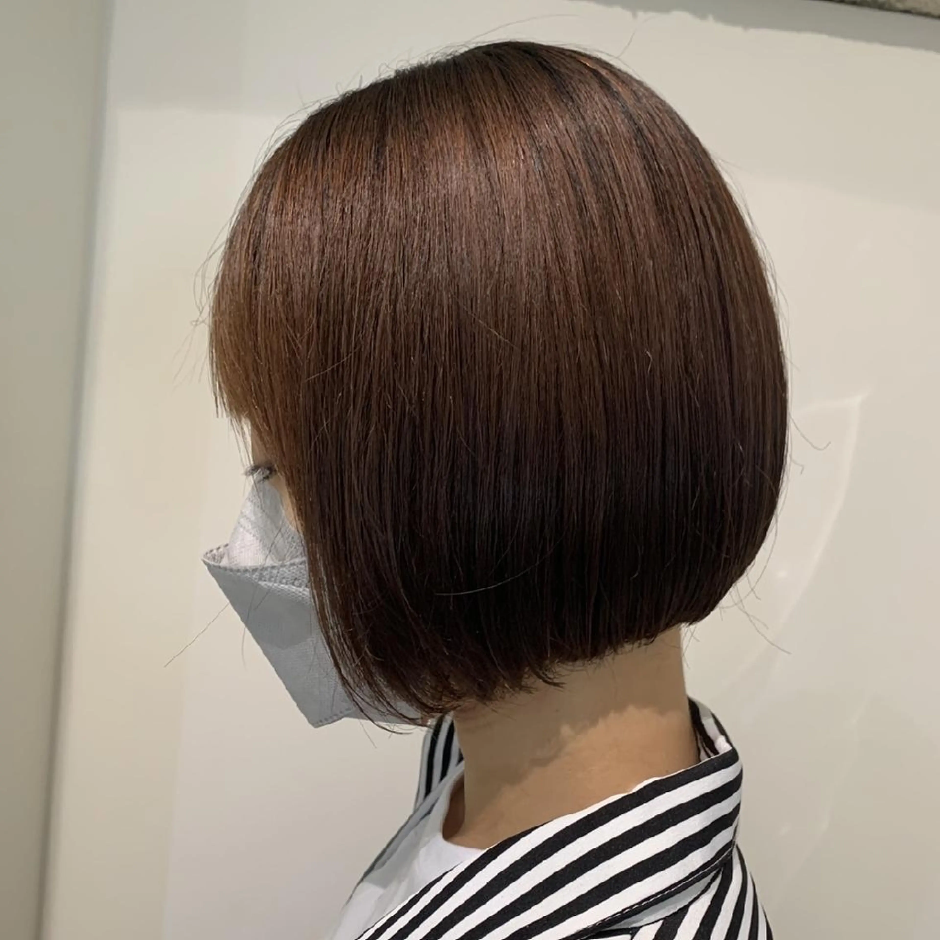 ショート カラー パーマ ヘアアレンジ 切りっぱなしボブ ボブ 小顔カット ストレートパーマ カット 縮毛矯正 トリートメント salowin新宿三丁目店所属・🖤小顔ボブ/ウルフ レイヤー🖤山本諒のヘアスタイル