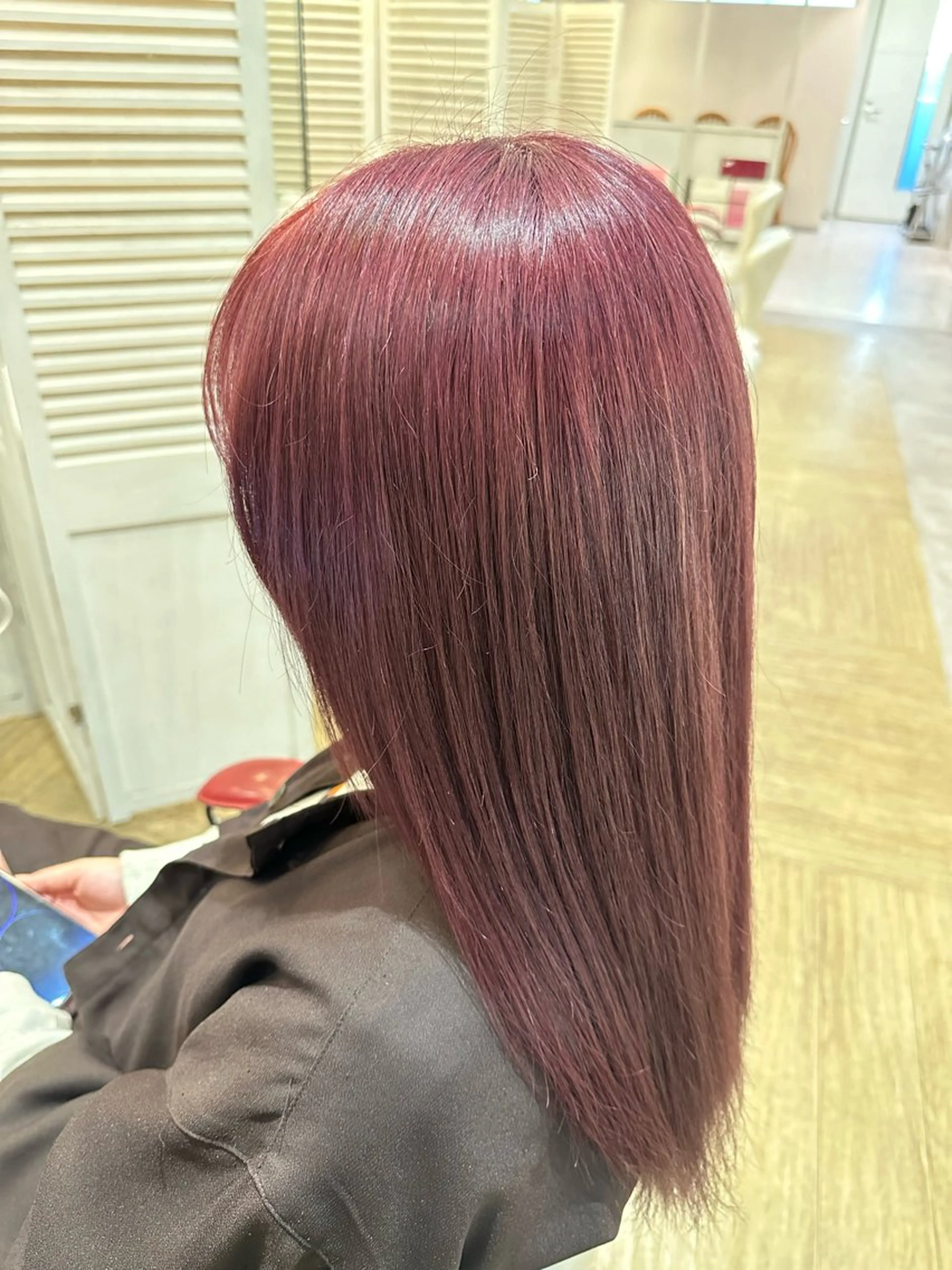 ロング カラー ピンクカラー ローズカラー カット ヘアカラー トリートメント 綱島店副店長 すずきひじりのヘアスタイル