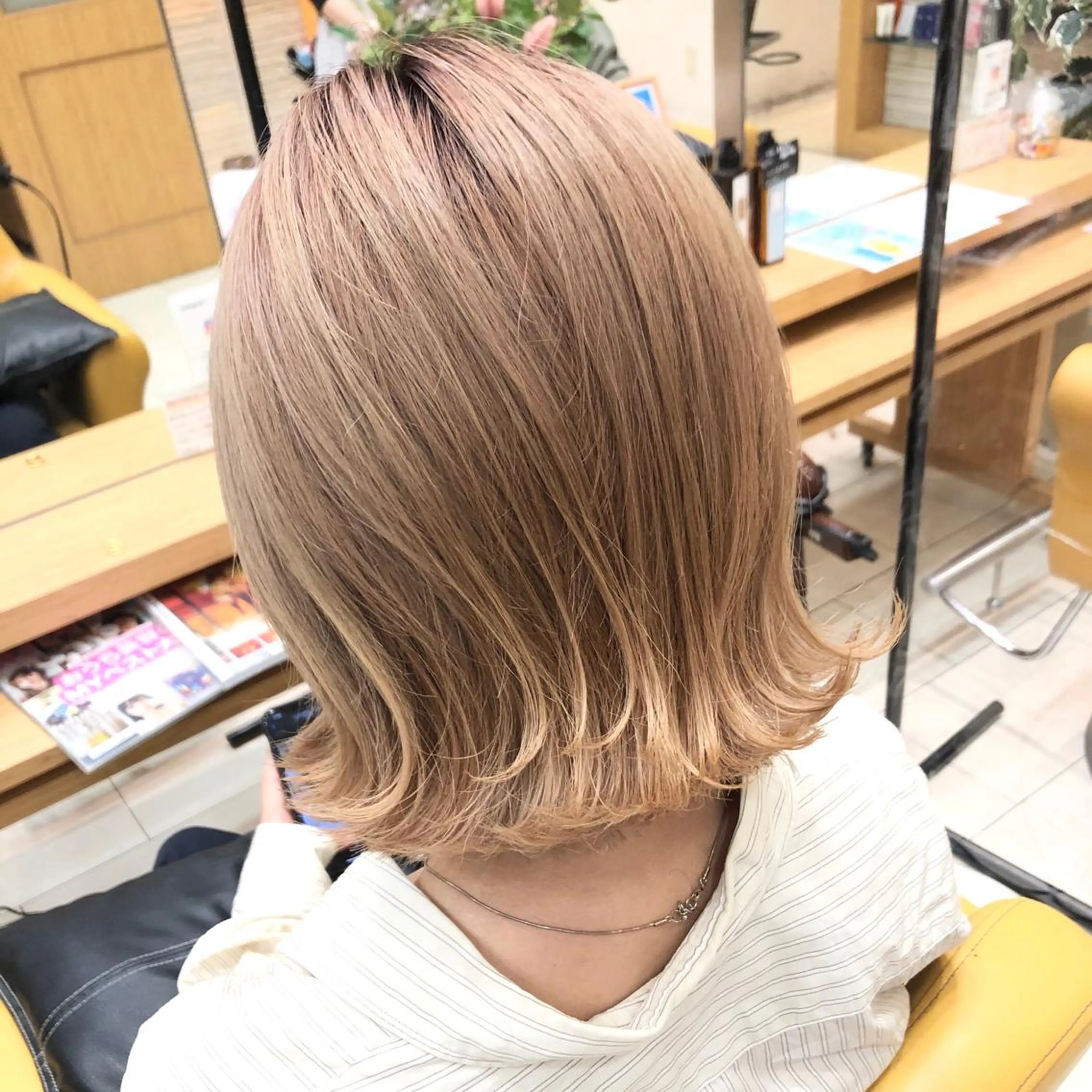 ミディアム 🎴イトウユウ🎴 #話さない美容師のヘアスタイル
