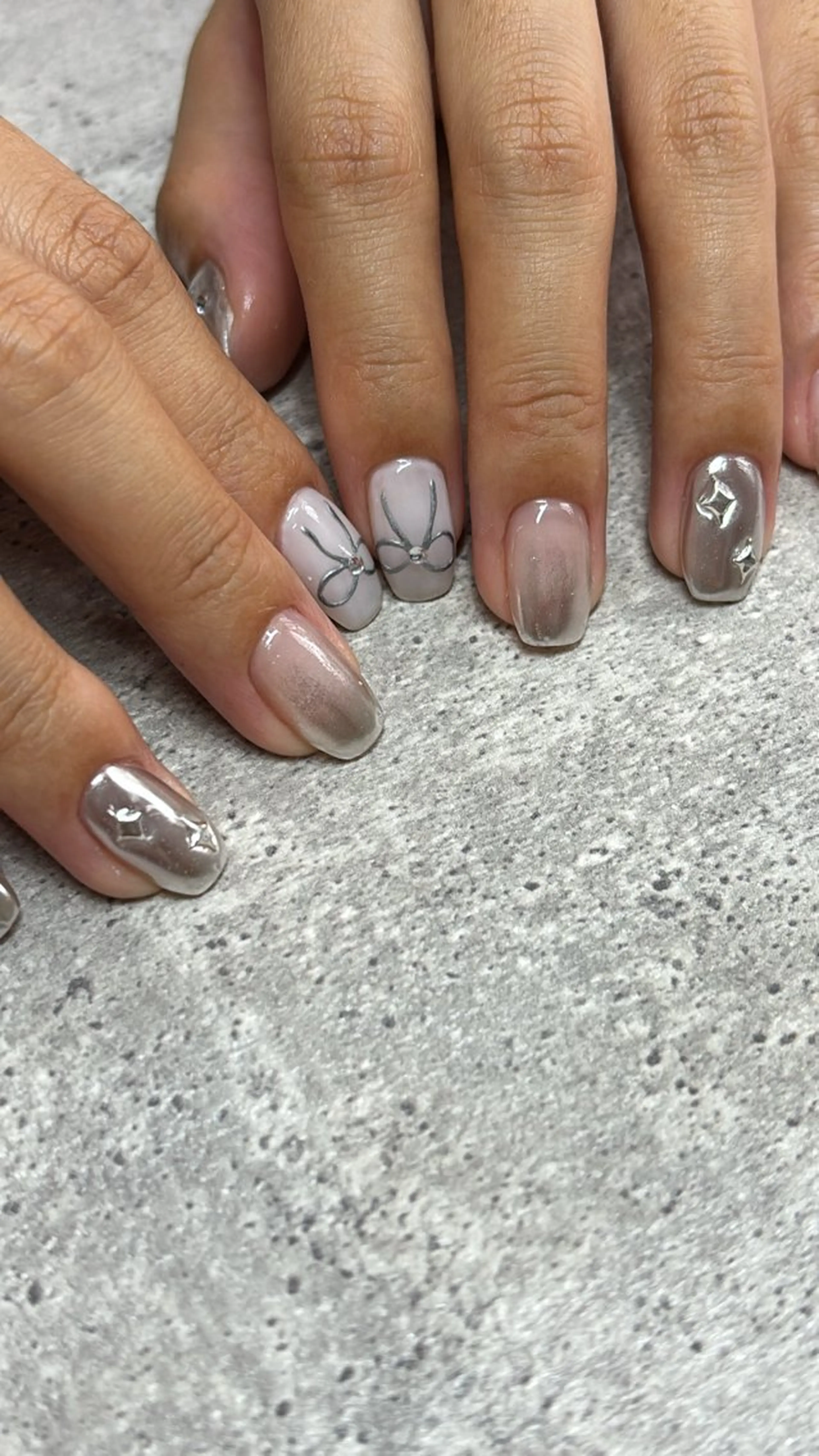 ネイル Nail salon RAVE所属・Kinjo Shionのネイルデザイン