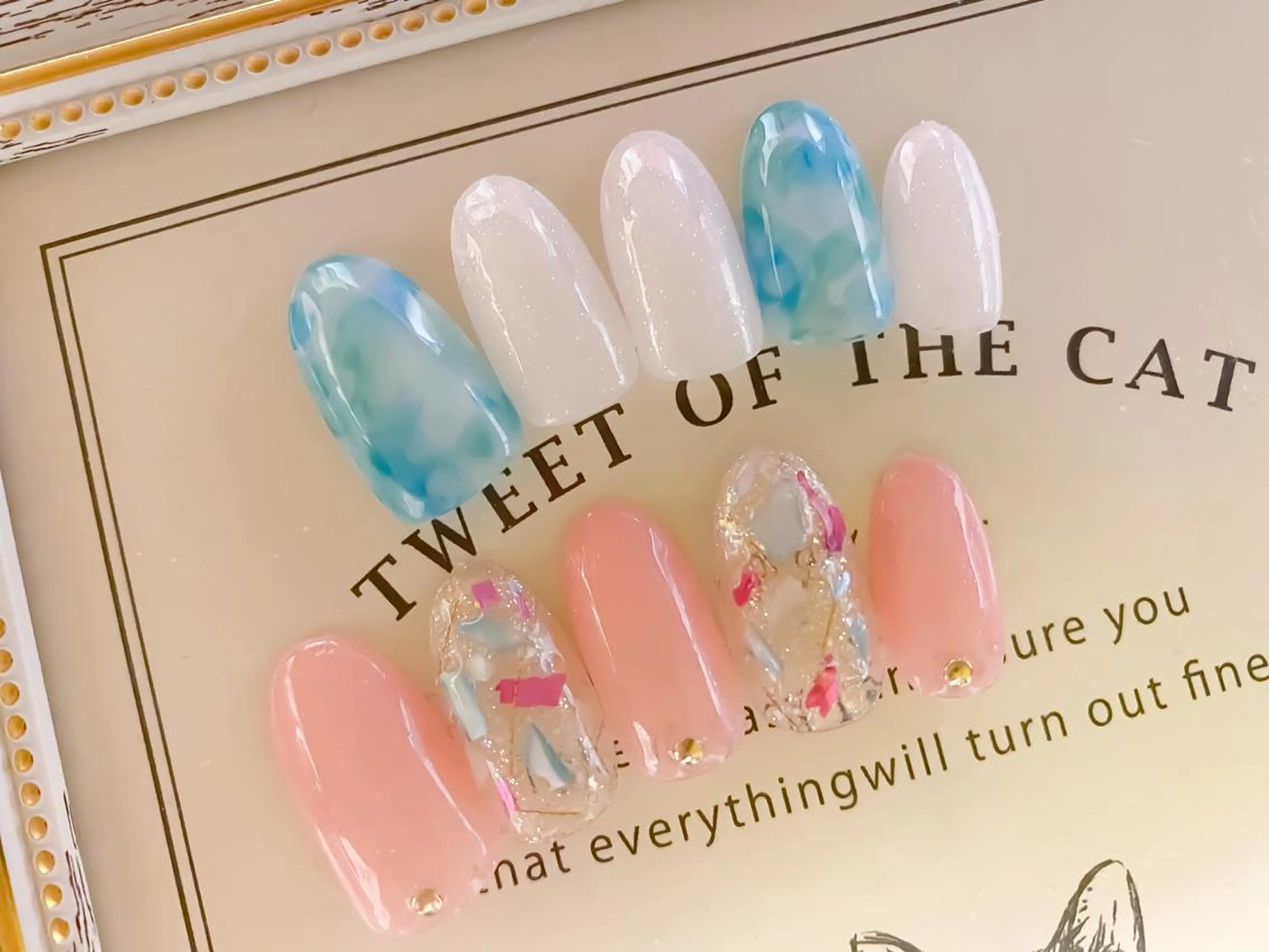 ネイル f'bloom  L’ecrinのネイルデザイン