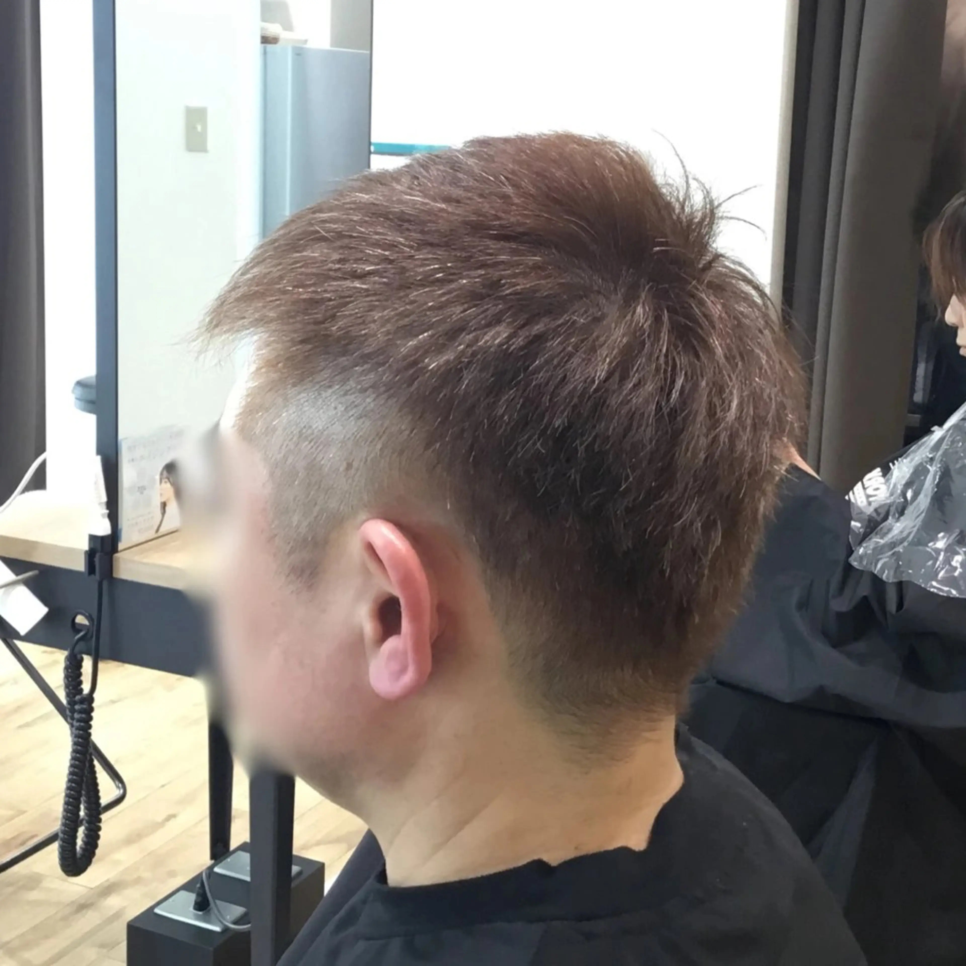 ショート カラー メンズ 滝口 瑞季のヘアスタイル