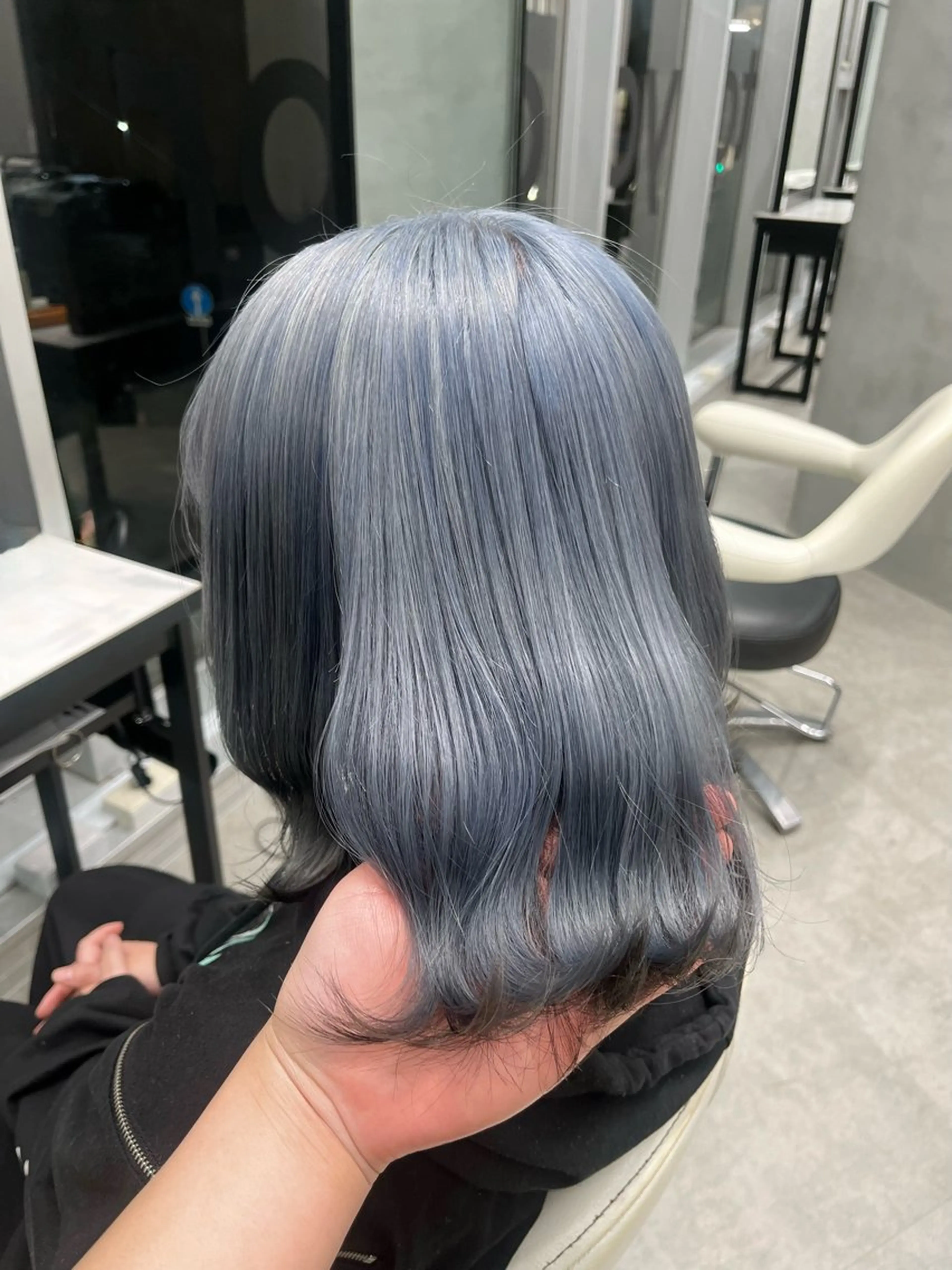 セミロング ヘアカラー ✨ハイトーンカラー✨ /⭐︎Yudai⭐︎のヘアスタイル